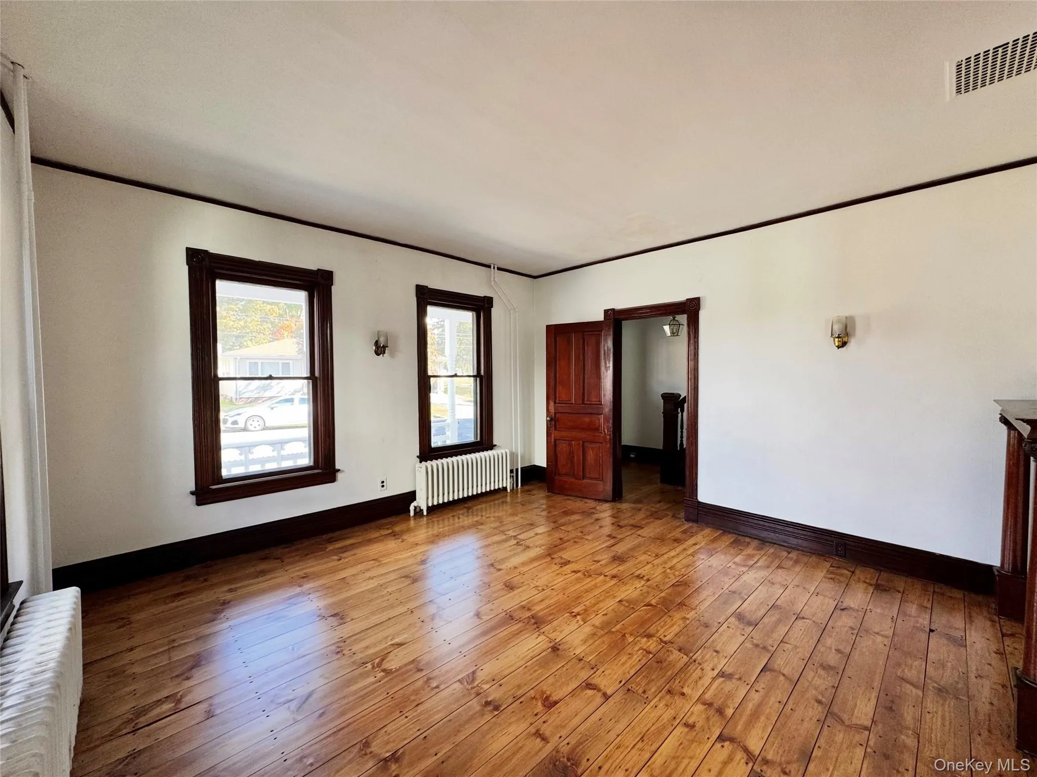 81 New Street, Catskill, NY, 3 Bedrooms Bedrooms, 8 Rooms Rooms,1 BathroomBathrooms,Residential,For Rent,New,0,1063661 81 New Street, Catskill, NY, 3 Bedrooms Bedrooms, 8 Rooms Rooms,1 BathroomBathrooms,Residential,For Rent,New,0,1063661