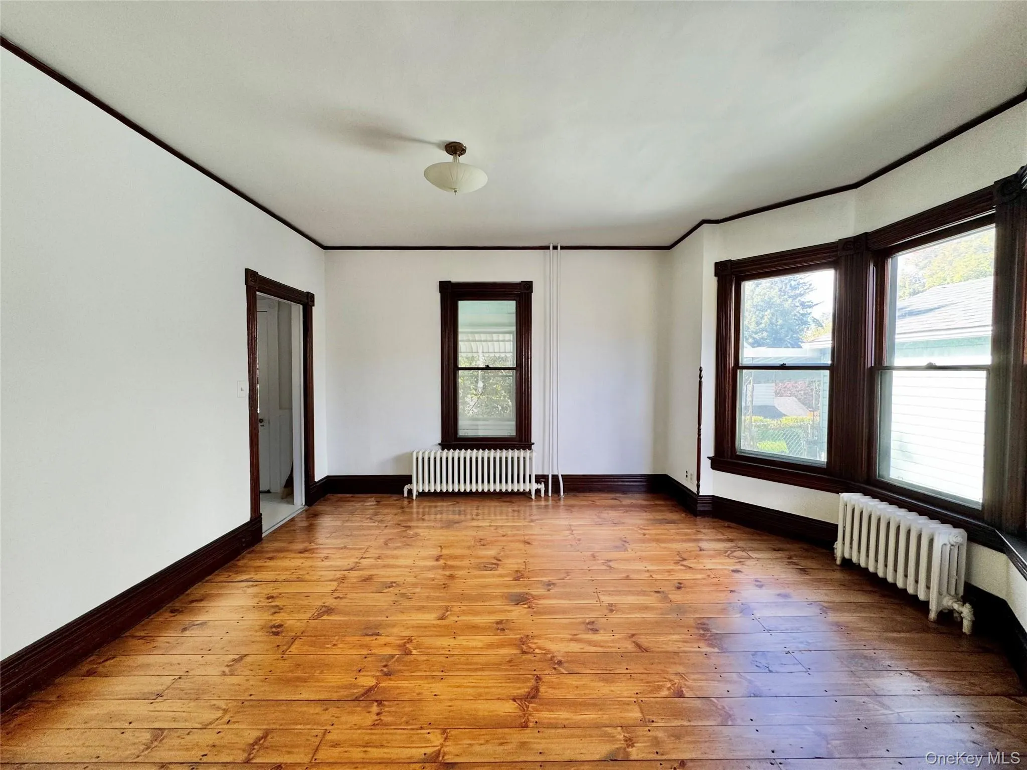 81 New Street, Catskill, NY, 3 Bedrooms Bedrooms, 8 Rooms Rooms,1 BathroomBathrooms,Residential,For Rent,New,0,1063661 81 New Street, Catskill, NY, 3 Bedrooms Bedrooms, 8 Rooms Rooms,1 BathroomBathrooms,Residential,For Rent,New,0,1063661