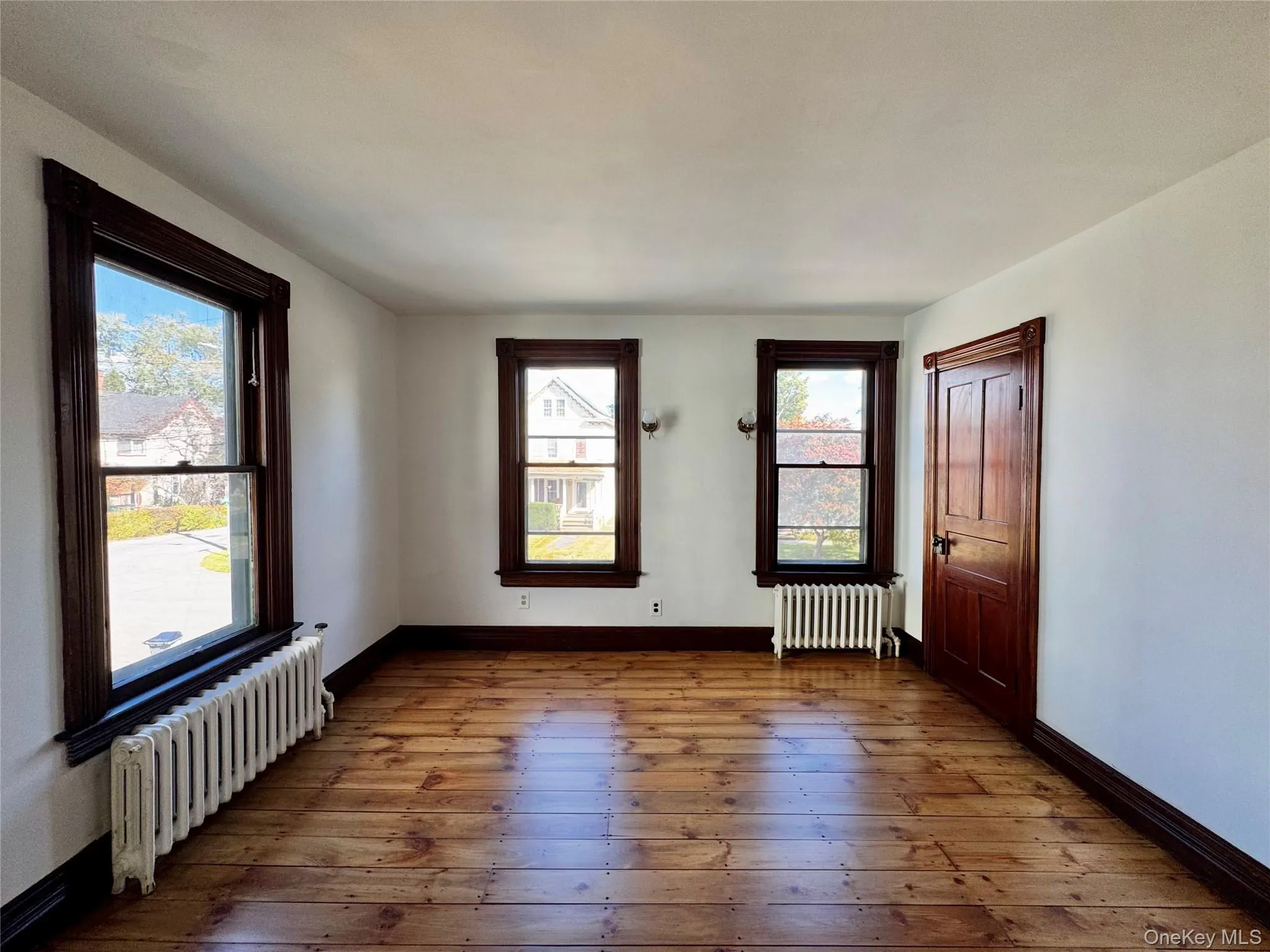 81 New Street, Catskill, NY, 3 Bedrooms Bedrooms, 8 Rooms Rooms,1 BathroomBathrooms,Residential,For Rent,New,0,1063661 81 New Street, Catskill, NY, 3 Bedrooms Bedrooms, 8 Rooms Rooms,1 BathroomBathrooms,Residential,For Rent,New,0,1063661