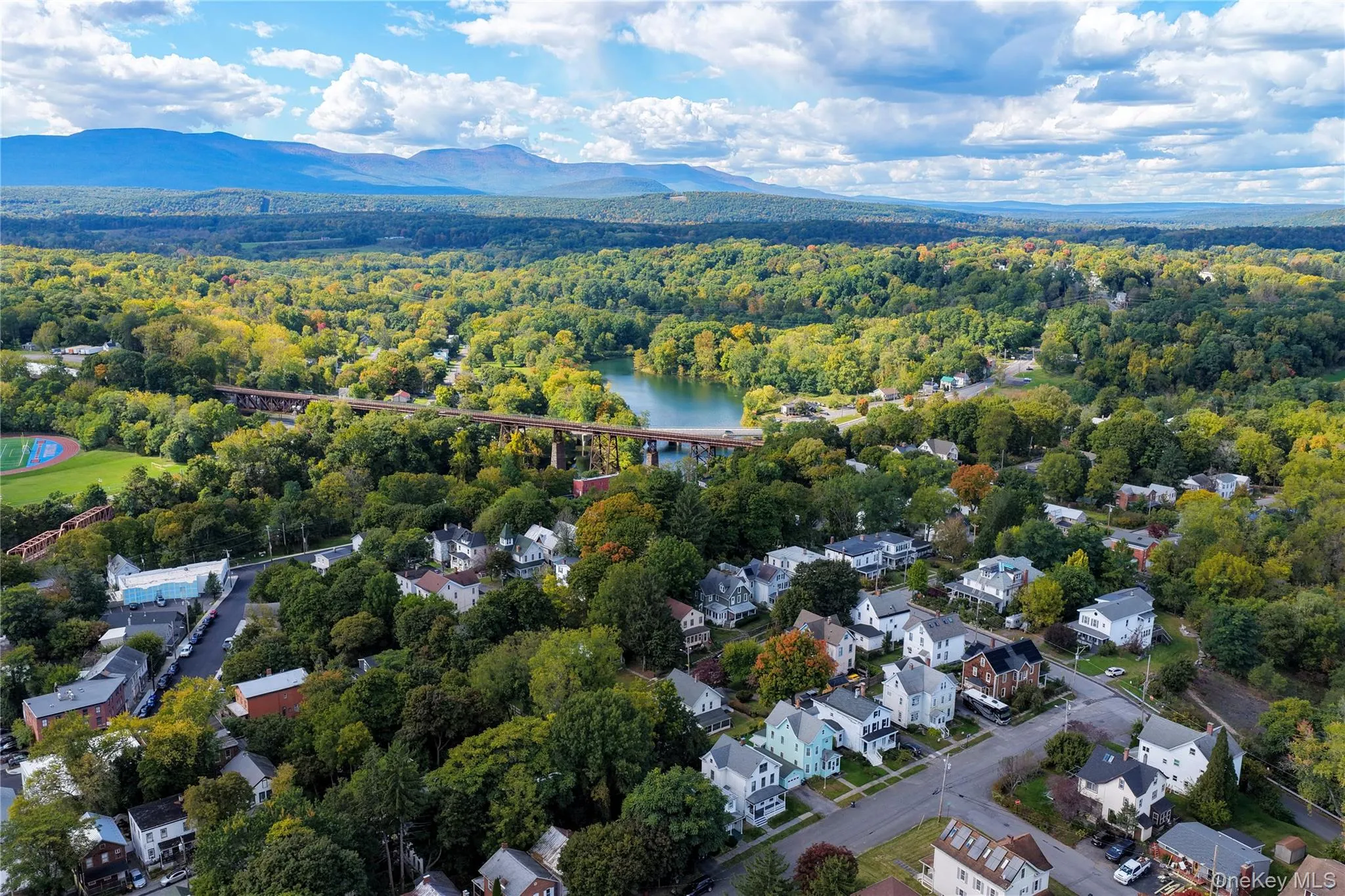 81 New Street, Catskill, NY, 3 Bedrooms Bedrooms, 8 Rooms Rooms,1 BathroomBathrooms,Residential,For Rent,New,0,1063661 81 New Street, Catskill, NY, 3 Bedrooms Bedrooms, 8 Rooms Rooms,1 BathroomBathrooms,Residential,For Rent,New,0,1063661