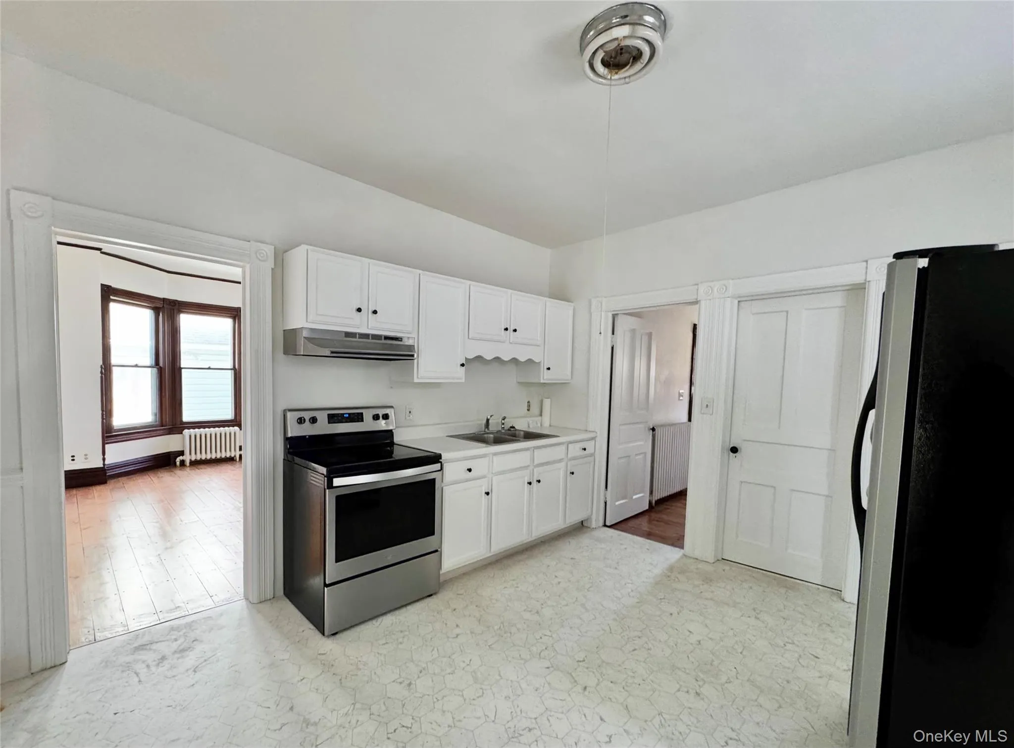 81 New Street, Catskill, NY, 3 Bedrooms Bedrooms, 8 Rooms Rooms,1 BathroomBathrooms,Residential,For Rent,New,0,1063661 81 New Street, Catskill, NY, 3 Bedrooms Bedrooms, 8 Rooms Rooms,1 BathroomBathrooms,Residential,For Rent,New,0,1063661