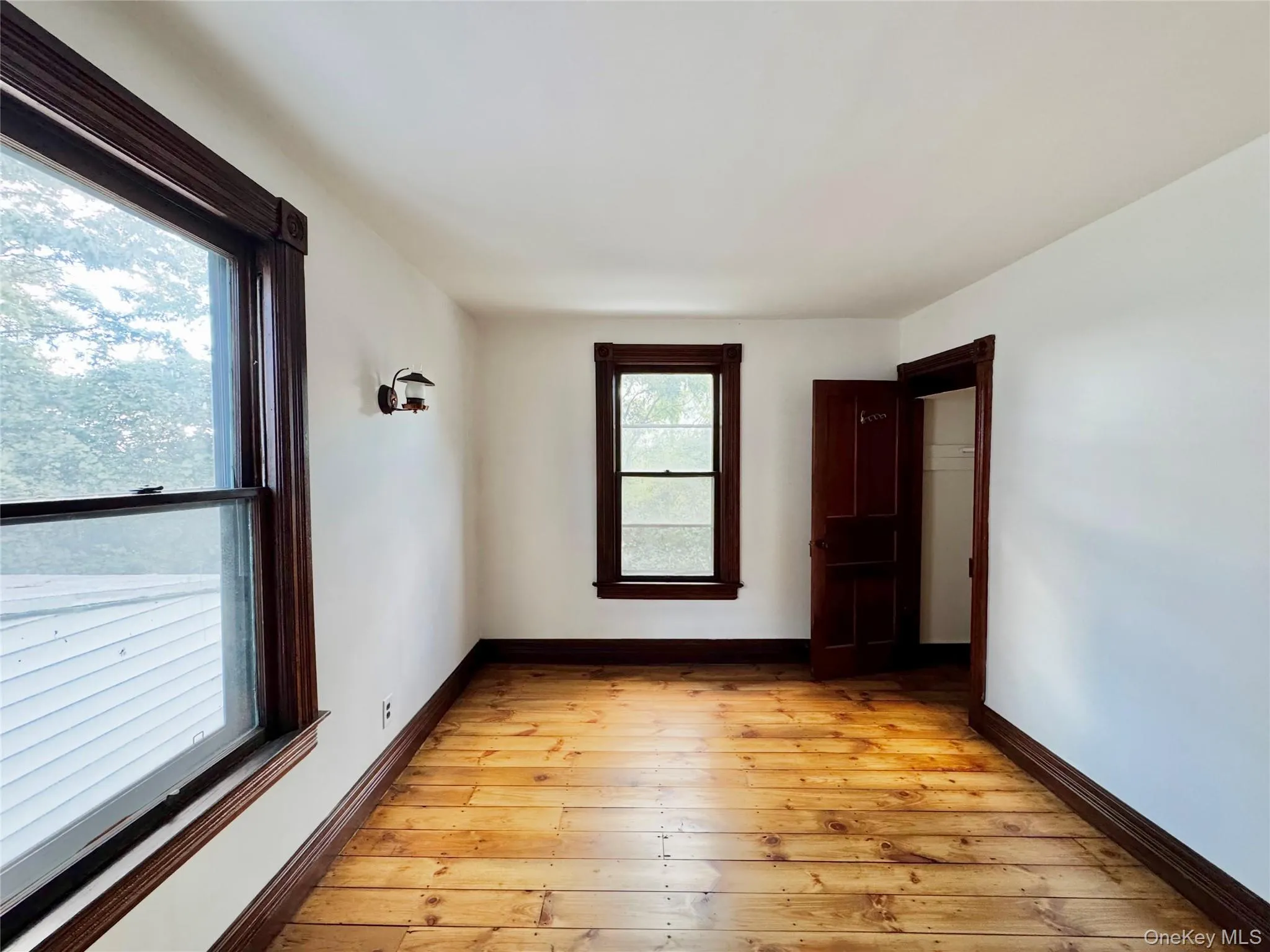 81 New Street, Catskill, NY, 3 Bedrooms Bedrooms, 8 Rooms Rooms,1 BathroomBathrooms,Residential,For Rent,New,0,1063661 81 New Street, Catskill, NY, 3 Bedrooms Bedrooms, 8 Rooms Rooms,1 BathroomBathrooms,Residential,For Rent,New,0,1063661