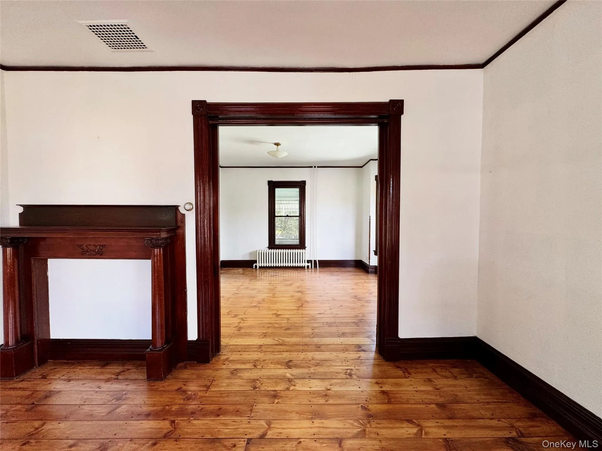 81 New Street, Catskill, NY, 3 Bedrooms Bedrooms, 8 Rooms Rooms,1 BathroomBathrooms,Residential,For Rent,New,0,1063661 81 New Street, Catskill, NY, 3 Bedrooms Bedrooms, 8 Rooms Rooms,1 BathroomBathrooms,Residential,For Rent,New,0,1063661
