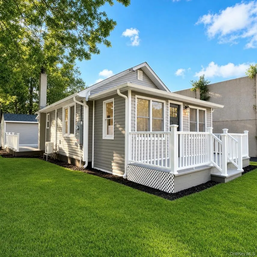 4 Garfield Court, Smithtown, NY, 2 Bedrooms Bedrooms, 5 Rooms Rooms,1 BathroomBathrooms,Residential,For Rent,Garfield,0,1063663 4 Garfield Court, Smithtown, NY, 2 Bedrooms Bedrooms, 5 Rooms Rooms,1 BathroomBathrooms,Residential,For Rent,Garfield,0,1063663