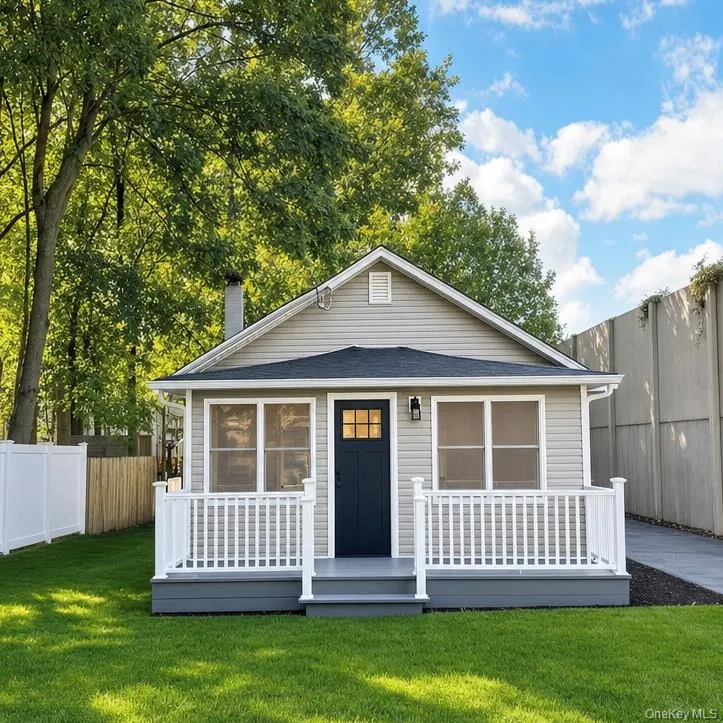 4 Garfield Court, Smithtown, NY, 2 Bedrooms Bedrooms, 5 Rooms Rooms,1 BathroomBathrooms,Residential,For Rent,Garfield,0,1063663 4 Garfield Court, Smithtown, NY, 2 Bedrooms Bedrooms, 5 Rooms Rooms,1 BathroomBathrooms,Residential,For Rent,Garfield,0,1063663