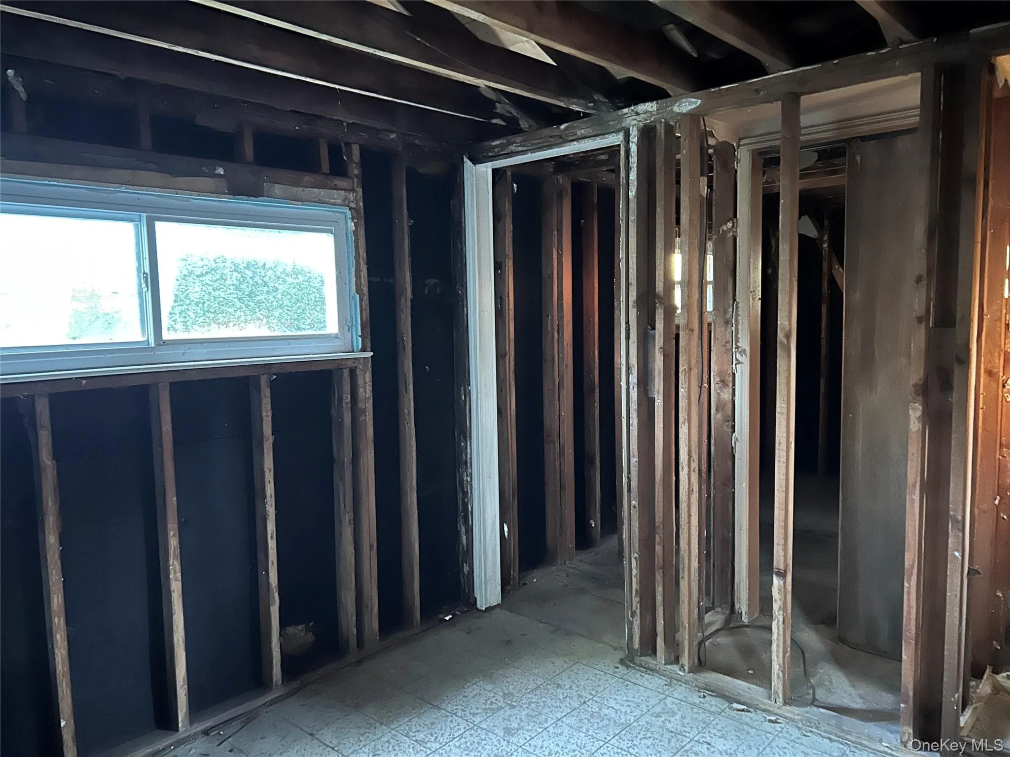 1056 Bay Shore Avenue, Islip, NY, 3 Bedrooms Bedrooms, 6 Rooms Rooms,1 BathroomBathrooms,Residential,For Rent,Bay Shore,0,1063670 1056 Bay Shore Avenue, Islip, NY, 3 Bedrooms Bedrooms, 6 Rooms Rooms,1 BathroomBathrooms,Residential,For Rent,Bay Shore,0,1063670