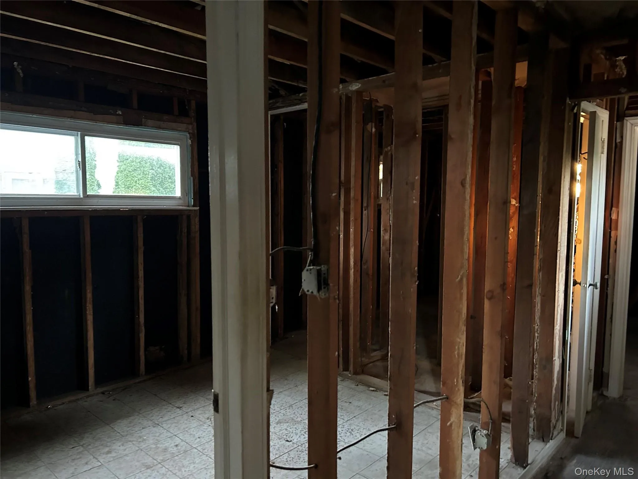 1056 Bay Shore Avenue, Islip, NY, 3 Bedrooms Bedrooms, 6 Rooms Rooms,1 BathroomBathrooms,Residential,For Rent,Bay Shore,0,1063670 1056 Bay Shore Avenue, Islip, NY, 3 Bedrooms Bedrooms, 6 Rooms Rooms,1 BathroomBathrooms,Residential,For Rent,Bay Shore,0,1063670