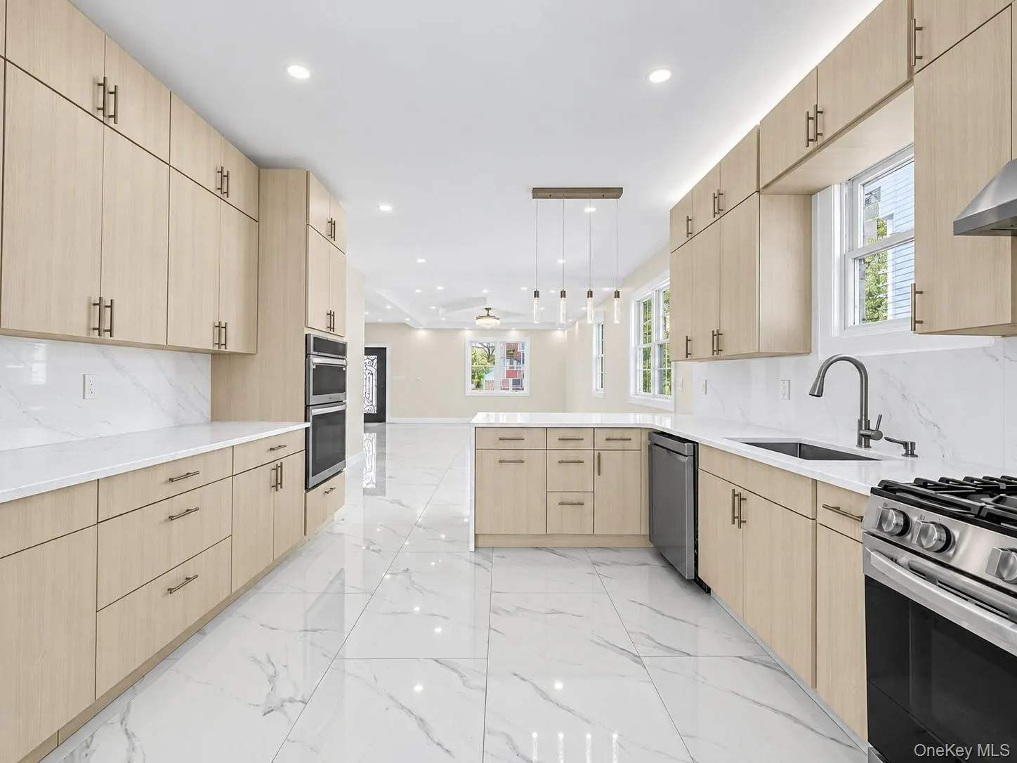 918 6th Street, North Hempstead, NY, 4 Bedrooms Bedrooms, 9 Rooms Rooms,4 BathroomsBathrooms,Residential,For Rent,6th,0,1063677 918 6th Street, North Hempstead, NY, 4 Bedrooms Bedrooms, 9 Rooms Rooms,4 BathroomsBathrooms,Residential,For Rent,6th,0,1063677