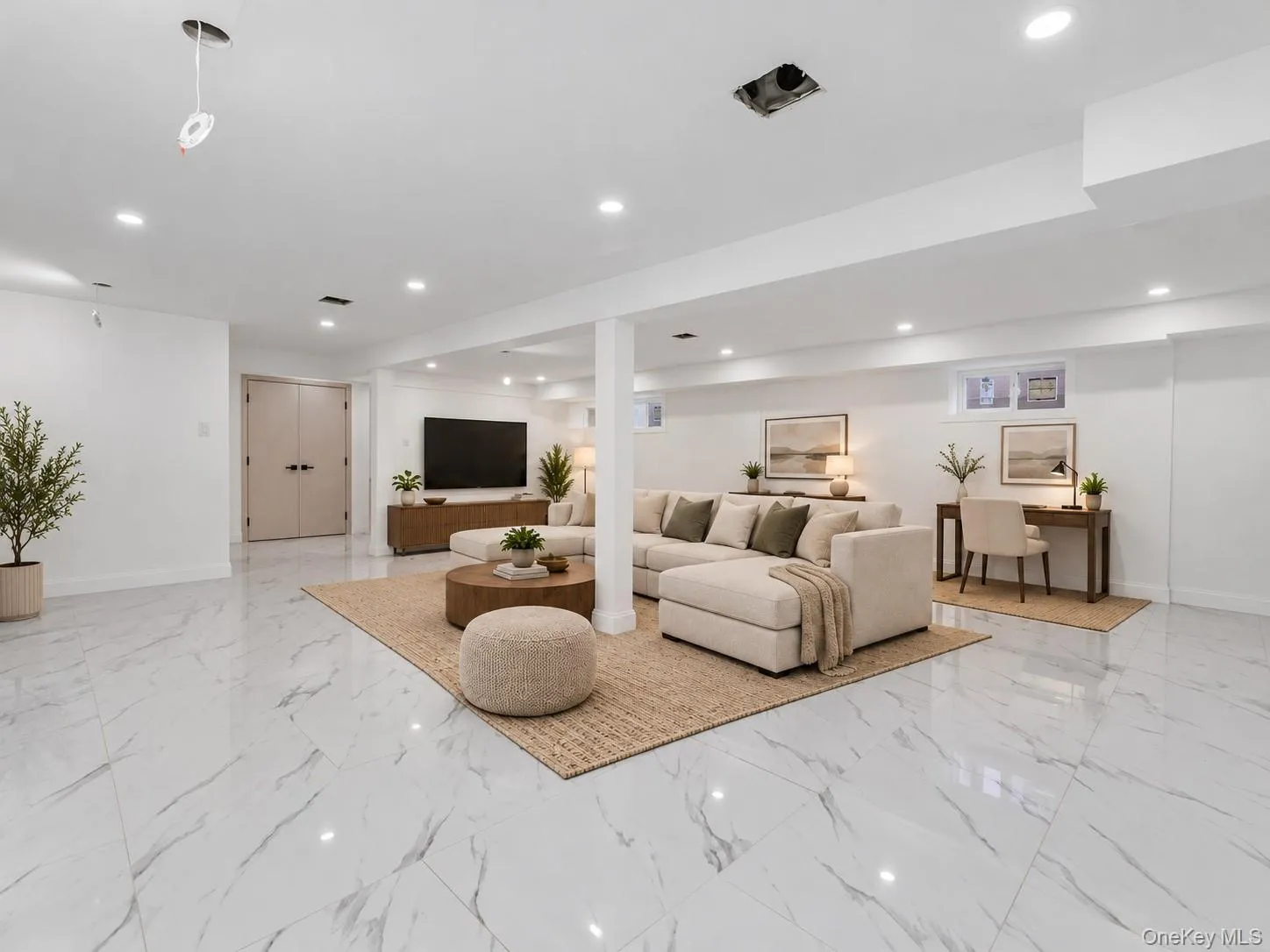918 6th Street, North Hempstead, NY, 4 Bedrooms Bedrooms, 9 Rooms Rooms,4 BathroomsBathrooms,Residential,For Rent,6th,0,1063677 918 6th Street, North Hempstead, NY, 4 Bedrooms Bedrooms, 9 Rooms Rooms,4 BathroomsBathrooms,Residential,For Rent,6th,0,1063677