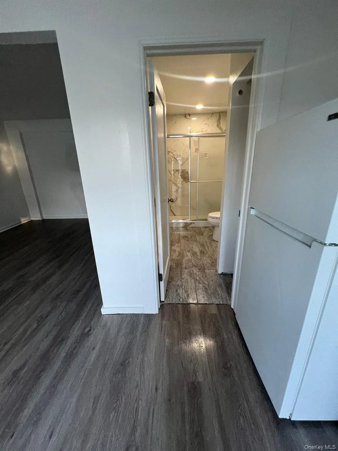380 Hill Avenue, Hempstead, NY, 1 Bedroom Bedrooms, 3 Rooms Rooms,1 BathroomBathrooms,Residential Lease,For Rent,Hill,0,1063679 380 Hill Avenue, Hempstead, NY, 1 Bedroom Bedrooms, 3 Rooms Rooms,1 BathroomBathrooms,Residential Lease,For Rent,Hill,0,1063679