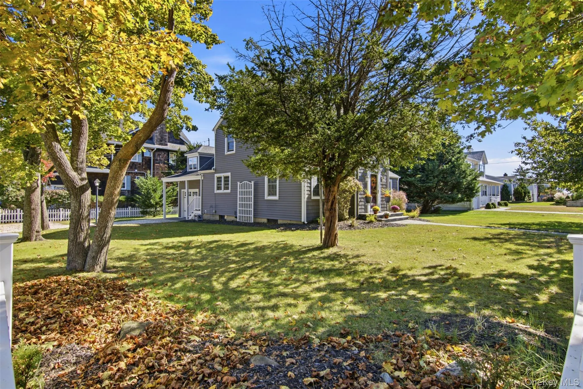 131 Ocean Avenue, Brookhaven, NY, 4 Bedrooms Bedrooms, 8 Rooms Rooms,2 BathroomsBathrooms,Residential,For Rent,Ocean,0,1063685 131 Ocean Avenue, Brookhaven, NY, 4 Bedrooms Bedrooms, 8 Rooms Rooms,2 BathroomsBathrooms,Residential,For Rent,Ocean,0,1063685