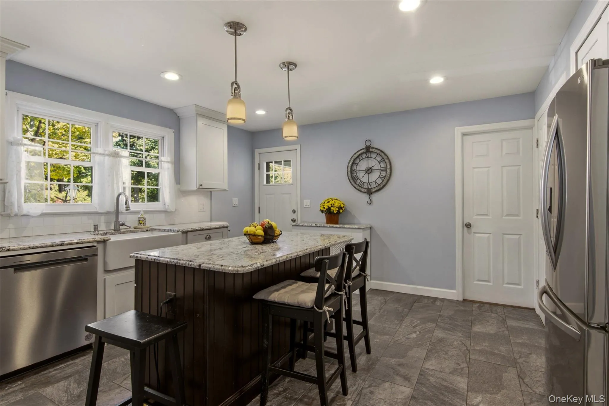 131 Ocean Avenue, Brookhaven, NY, 4 Bedrooms Bedrooms, 8 Rooms Rooms,2 BathroomsBathrooms,Residential,For Rent,Ocean,0,1063685 131 Ocean Avenue, Brookhaven, NY, 4 Bedrooms Bedrooms, 8 Rooms Rooms,2 BathroomsBathrooms,Residential,For Rent,Ocean,0,1063685