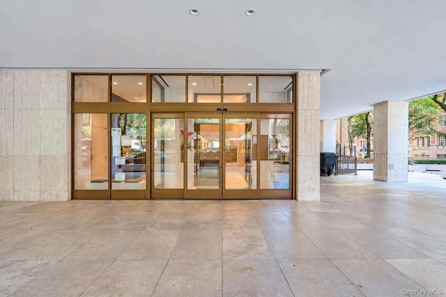 1065 Park Avenue, New York, NY, 1 Bedroom Bedrooms, 4 Rooms Rooms,1 BathroomBathrooms,Residential,For Rent,Park,0,1063698 1065 Park Avenue, New York, NY, 1 Bedroom Bedrooms, 4 Rooms Rooms,1 BathroomBathrooms,Residential,For Rent,Park,0,1063698