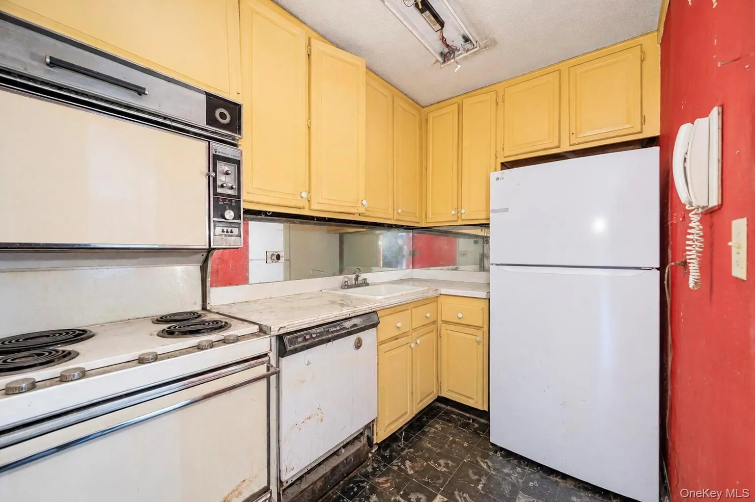 1065 Park Avenue, New York, NY, 1 Bedroom Bedrooms, 4 Rooms Rooms,1 BathroomBathrooms,Residential,For Rent,Park,0,1063698 1065 Park Avenue, New York, NY, 1 Bedroom Bedrooms, 4 Rooms Rooms,1 BathroomBathrooms,Residential,For Rent,Park,0,1063698