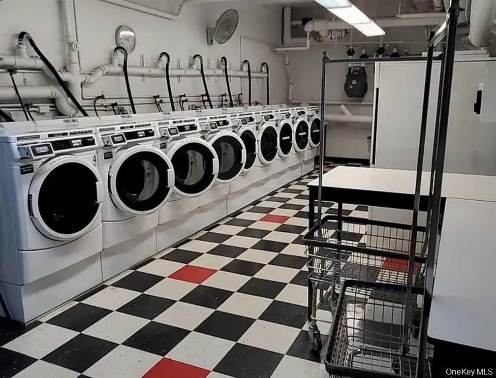 457 57th Street, New York, NY, 1 Room Rooms,1 BathroomBathrooms,Residential Lease,For Rent,57th,0,1063706 457 57th Street, New York, NY, 1 Room Rooms,1 BathroomBathrooms,Residential Lease,For Rent,57th,0,1063706