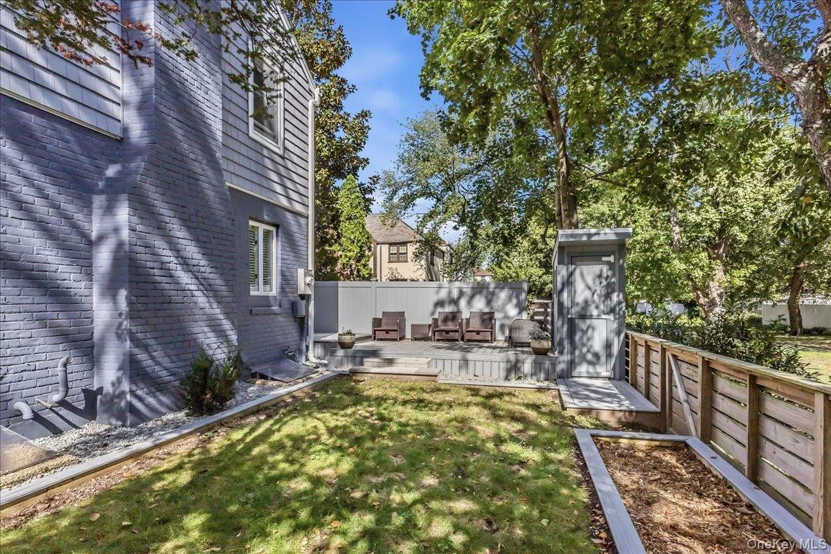 8 Woodland Road, Hempstead, NY, 3 Bedrooms Bedrooms, 7 Rooms Rooms,3 BathroomsBathrooms,Residential,For Rent,Woodland,0,1063711 8 Woodland Road, Hempstead, NY, 3 Bedrooms Bedrooms, 7 Rooms Rooms,3 BathroomsBathrooms,Residential,For Rent,Woodland,0,1063711