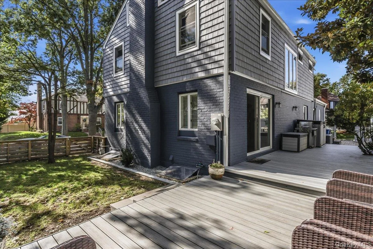 8 Woodland Road, Hempstead, NY, 3 Bedrooms Bedrooms, 7 Rooms Rooms,3 BathroomsBathrooms,Residential,For Rent,Woodland,0,1063711 8 Woodland Road, Hempstead, NY, 3 Bedrooms Bedrooms, 7 Rooms Rooms,3 BathroomsBathrooms,Residential,For Rent,Woodland,0,1063711