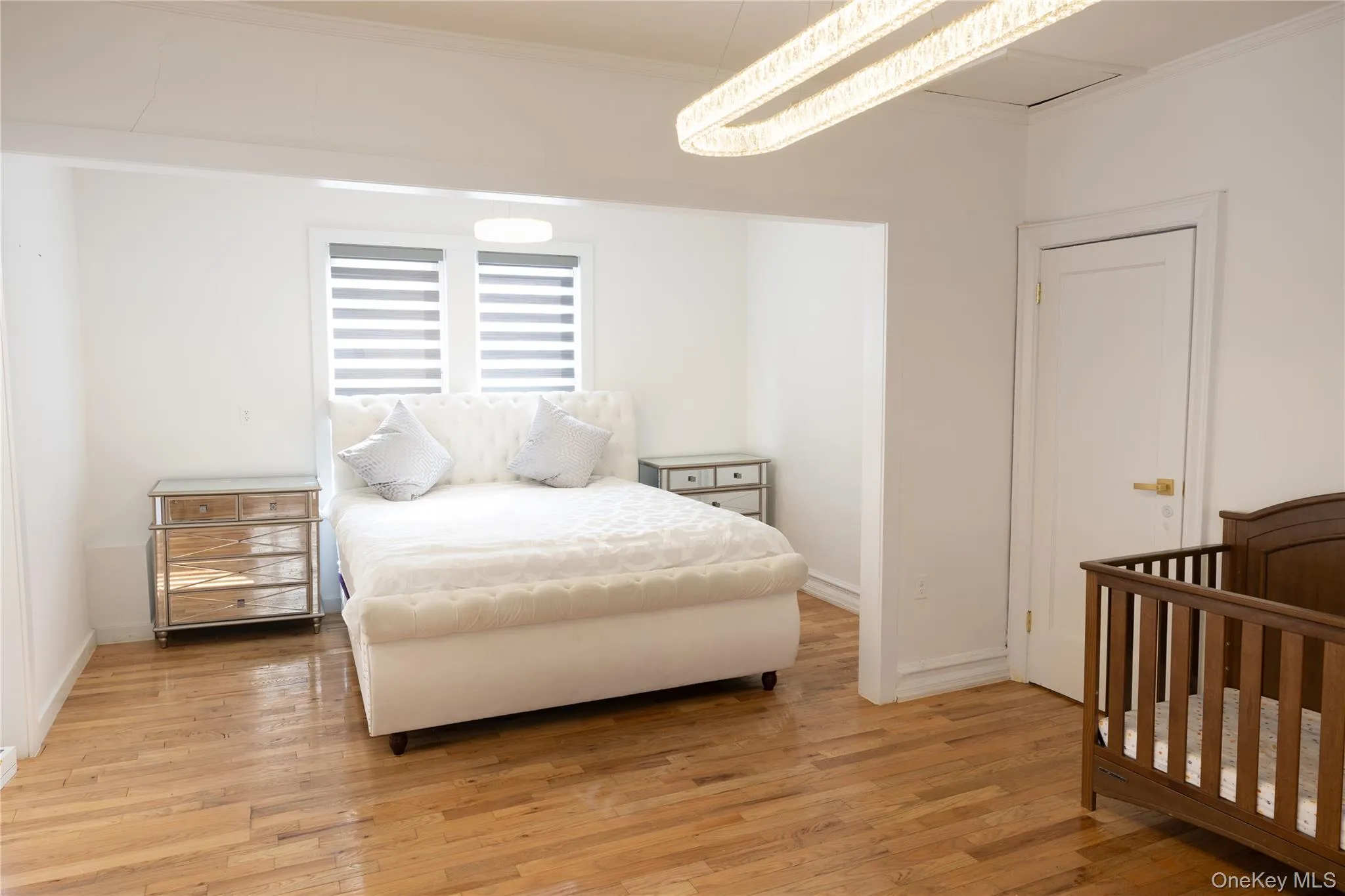 173 Beaumont Street, New York, NY, 3 Bedrooms Bedrooms, 7 Rooms Rooms,3 BathroomsBathrooms,Residential,For Rent,Beaumont,0,1063716 173 Beaumont Street, New York, NY, 3 Bedrooms Bedrooms, 7 Rooms Rooms,3 BathroomsBathrooms,Residential,For Rent,Beaumont,0,1063716