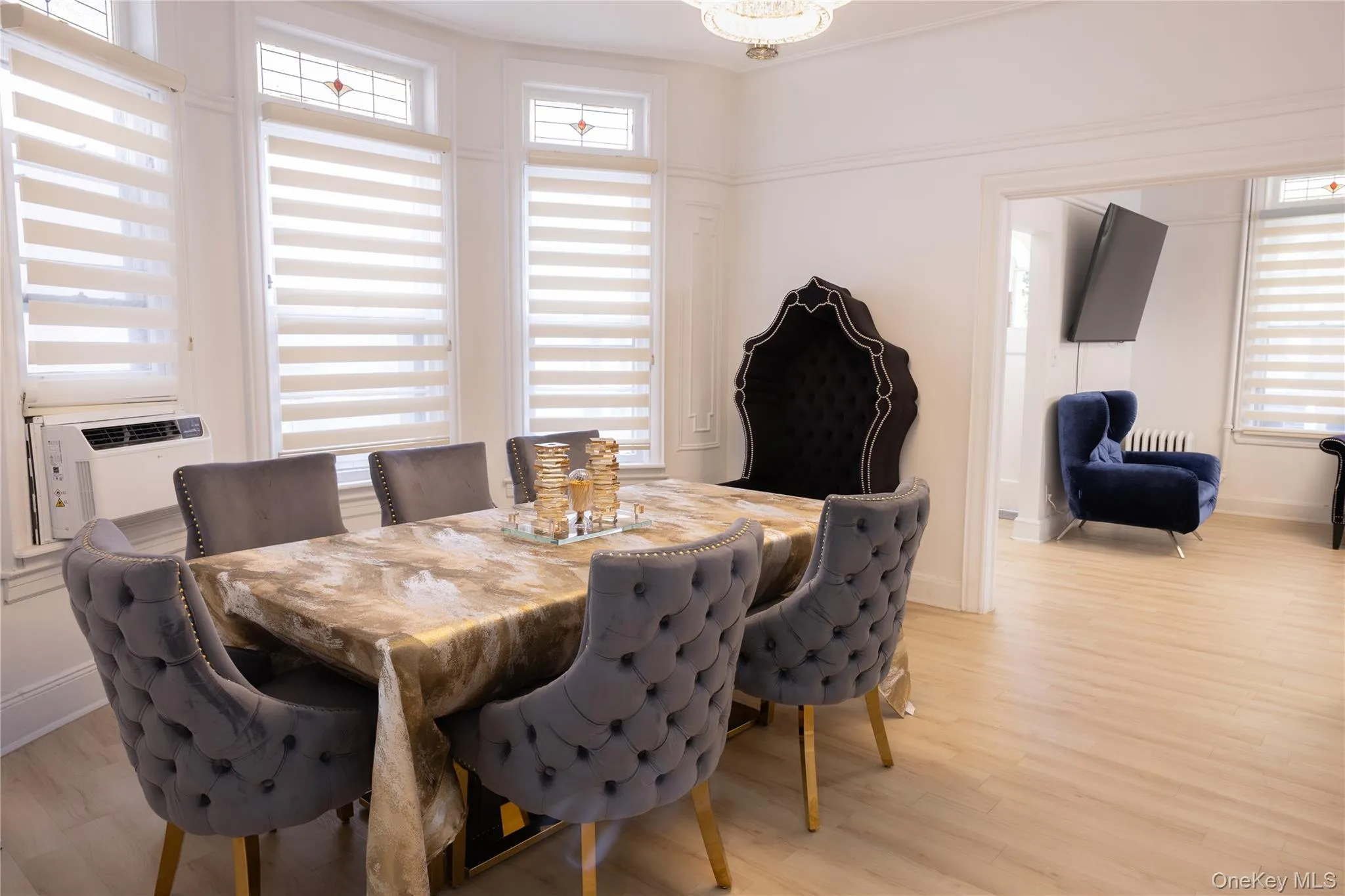 173 Beaumont Street, New York, NY, 3 Bedrooms Bedrooms, 7 Rooms Rooms,3 BathroomsBathrooms,Residential,For Rent,Beaumont,0,1063716 173 Beaumont Street, New York, NY, 3 Bedrooms Bedrooms, 7 Rooms Rooms,3 BathroomsBathrooms,Residential,For Rent,Beaumont,0,1063716