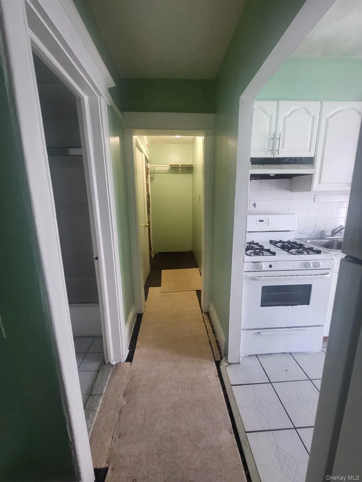 8727 132nd Street, New York, NY, 1 Bedroom Bedrooms, 3 Rooms Rooms,1 BathroomBathrooms,Residential Lease,For Rent,132nd,0,1063723 8727 132nd Street, New York, NY, 1 Bedroom Bedrooms, 3 Rooms Rooms,1 BathroomBathrooms,Residential Lease,For Rent,132nd,0,1063723