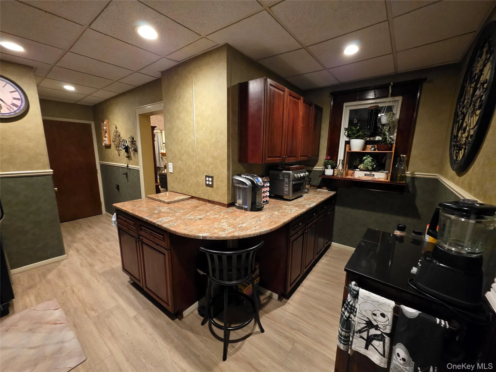 241-32 86th Avenue, New York, NY, 3 Bedrooms Bedrooms, 7 Rooms Rooms,1 BathroomBathrooms,Residential,For Rent,86th,0,1063726 241-32 86th Avenue, New York, NY, 3 Bedrooms Bedrooms, 7 Rooms Rooms,1 BathroomBathrooms,Residential,For Rent,86th,0,1063726