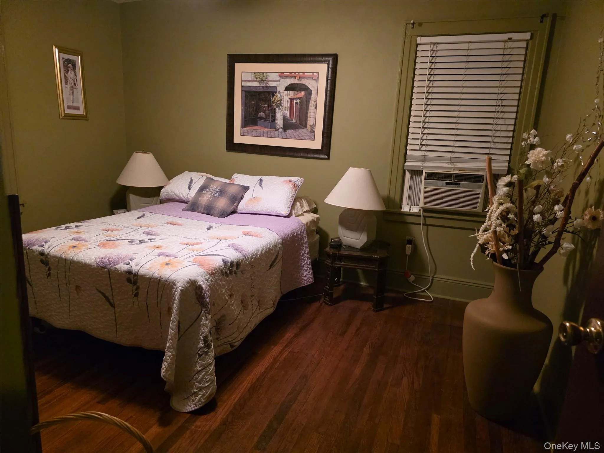 241-32 86th Avenue, New York, NY, 3 Bedrooms Bedrooms, 7 Rooms Rooms,1 BathroomBathrooms,Residential,For Rent,86th,0,1063726 241-32 86th Avenue, New York, NY, 3 Bedrooms Bedrooms, 7 Rooms Rooms,1 BathroomBathrooms,Residential,For Rent,86th,0,1063726