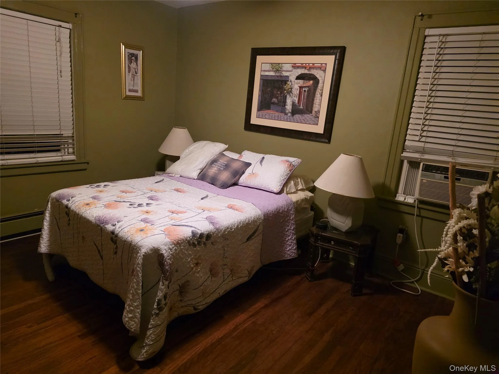 241-32 86th Avenue, New York, NY, 3 Bedrooms Bedrooms, 7 Rooms Rooms,1 BathroomBathrooms,Residential,For Rent,86th,0,1063726 241-32 86th Avenue, New York, NY, 3 Bedrooms Bedrooms, 7 Rooms Rooms,1 BathroomBathrooms,Residential,For Rent,86th,0,1063726