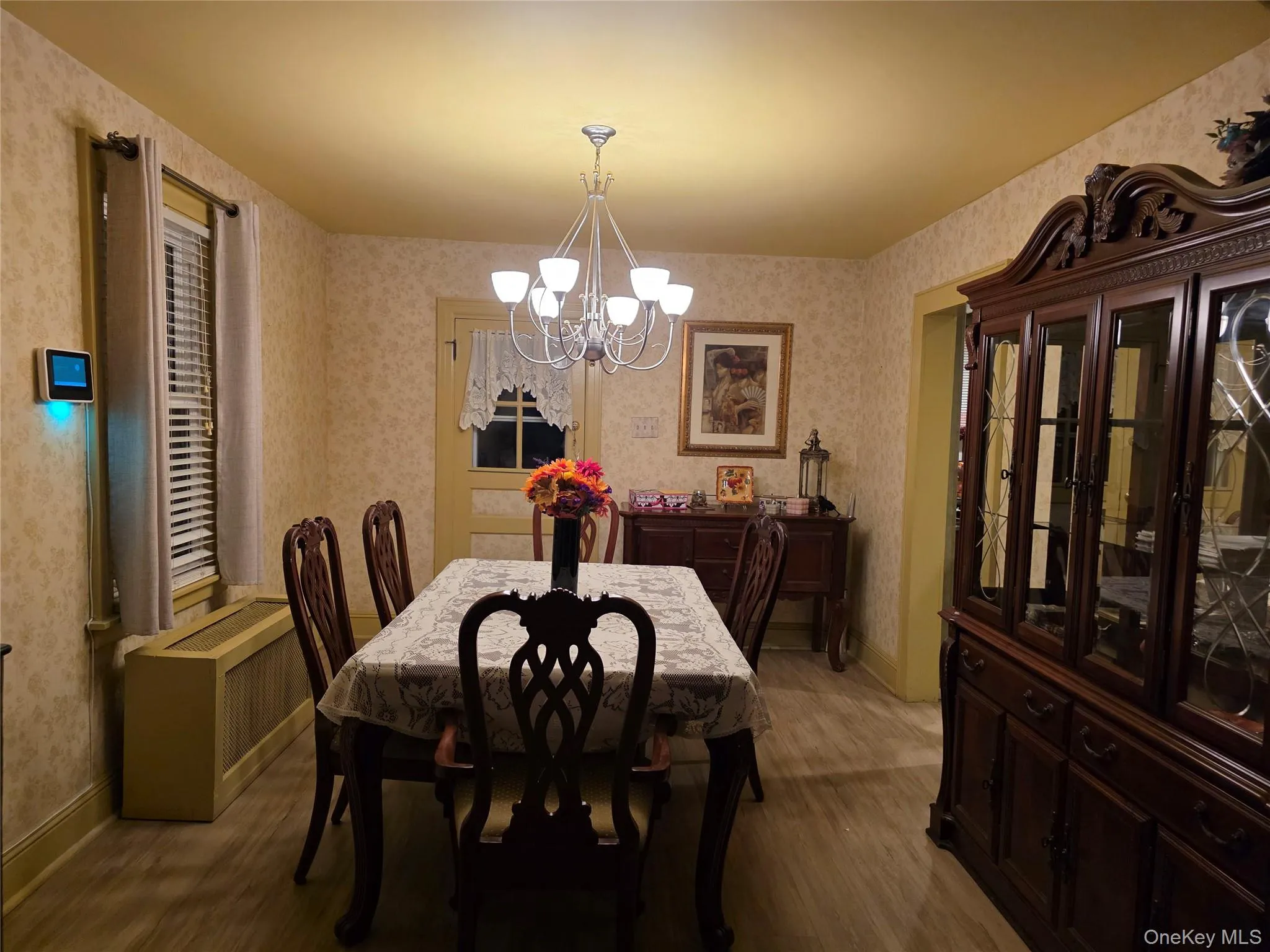 241-32 86th Avenue, New York, NY, 3 Bedrooms Bedrooms, 7 Rooms Rooms,1 BathroomBathrooms,Residential,For Rent,86th,0,1063726 241-32 86th Avenue, New York, NY, 3 Bedrooms Bedrooms, 7 Rooms Rooms,1 BathroomBathrooms,Residential,For Rent,86th,0,1063726