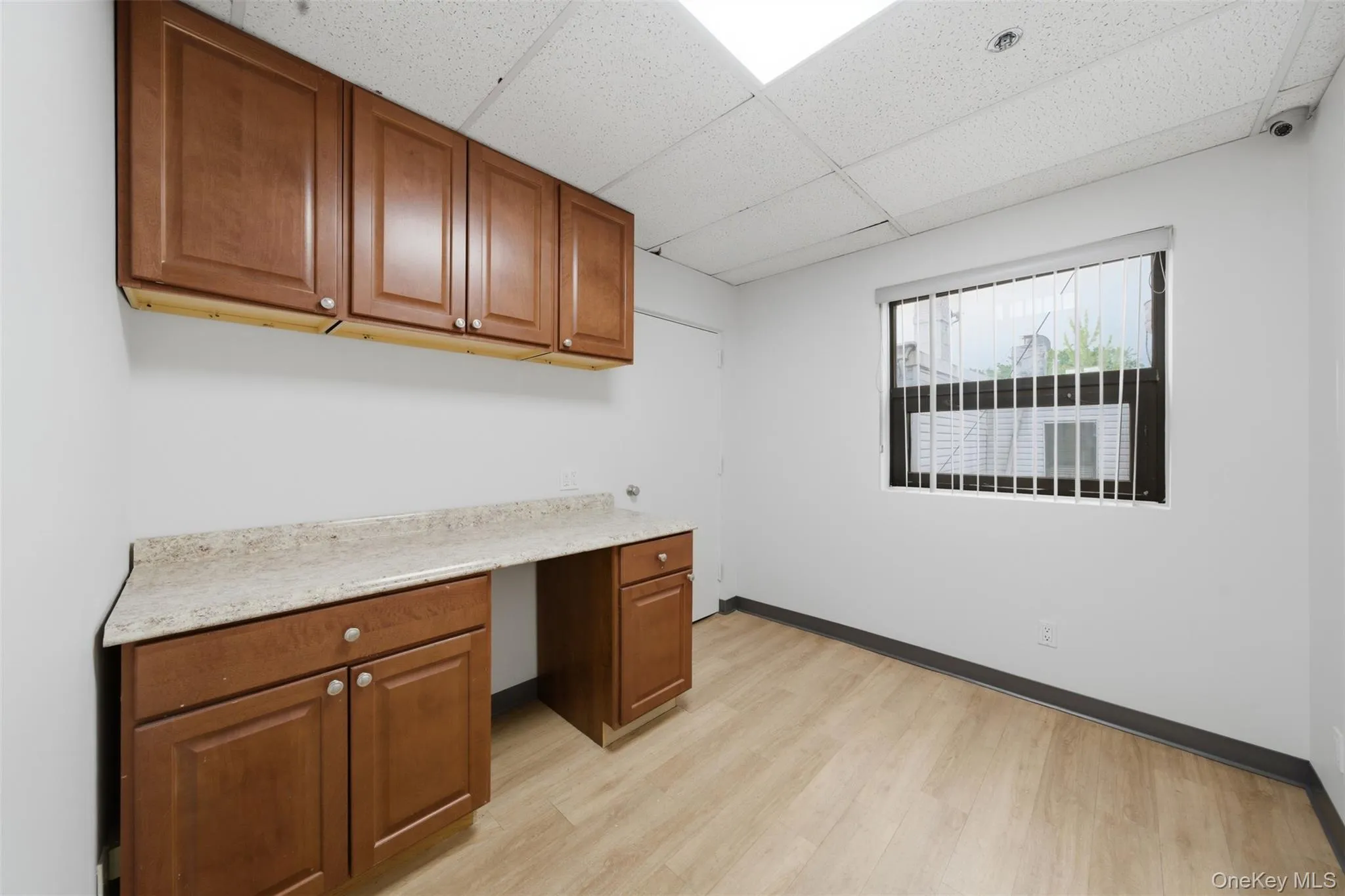 6600 Borden Avenue, New York, NY, ,Commercial Lease,For Rent,Borden,0,1063728 6600 Borden Avenue, New York, NY, ,Commercial Lease,For Rent,Borden,0,1063728