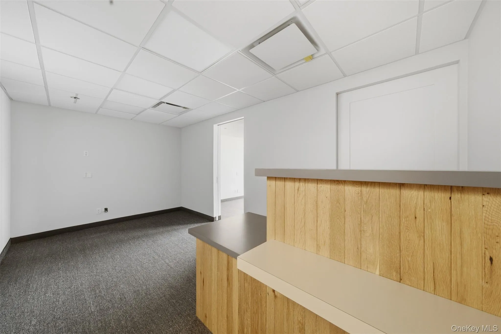 6600 Borden Avenue, New York, NY, ,Commercial Lease,For Rent,Borden,0,1063728 6600 Borden Avenue, New York, NY, ,Commercial Lease,For Rent,Borden,0,1063728