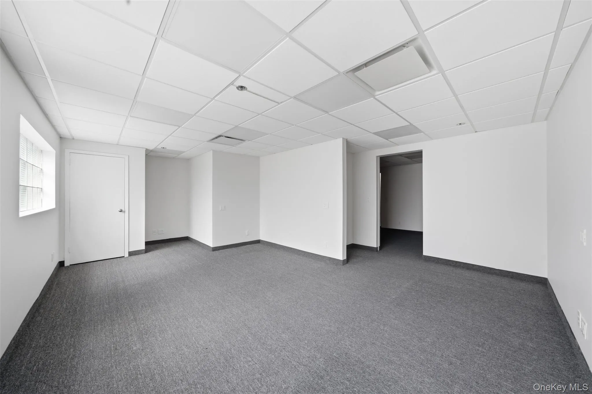 6600 Borden Avenue, New York, NY, ,Commercial Lease,For Rent,Borden,0,1063728 6600 Borden Avenue, New York, NY, ,Commercial Lease,For Rent,Borden,0,1063728