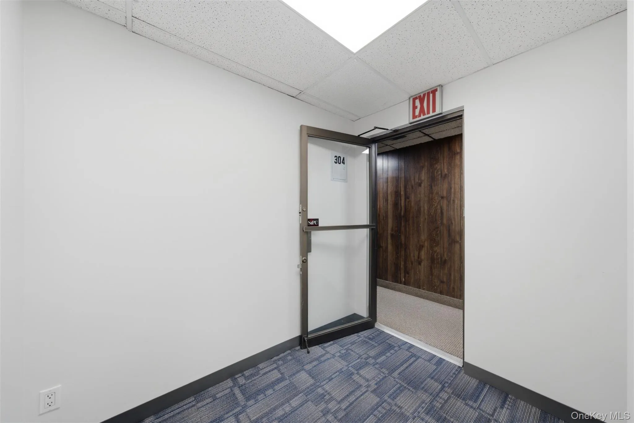 6600 Borden Avenue, New York, NY, ,Commercial Lease,For Rent,Borden,0,1063728 6600 Borden Avenue, New York, NY, ,Commercial Lease,For Rent,Borden,0,1063728