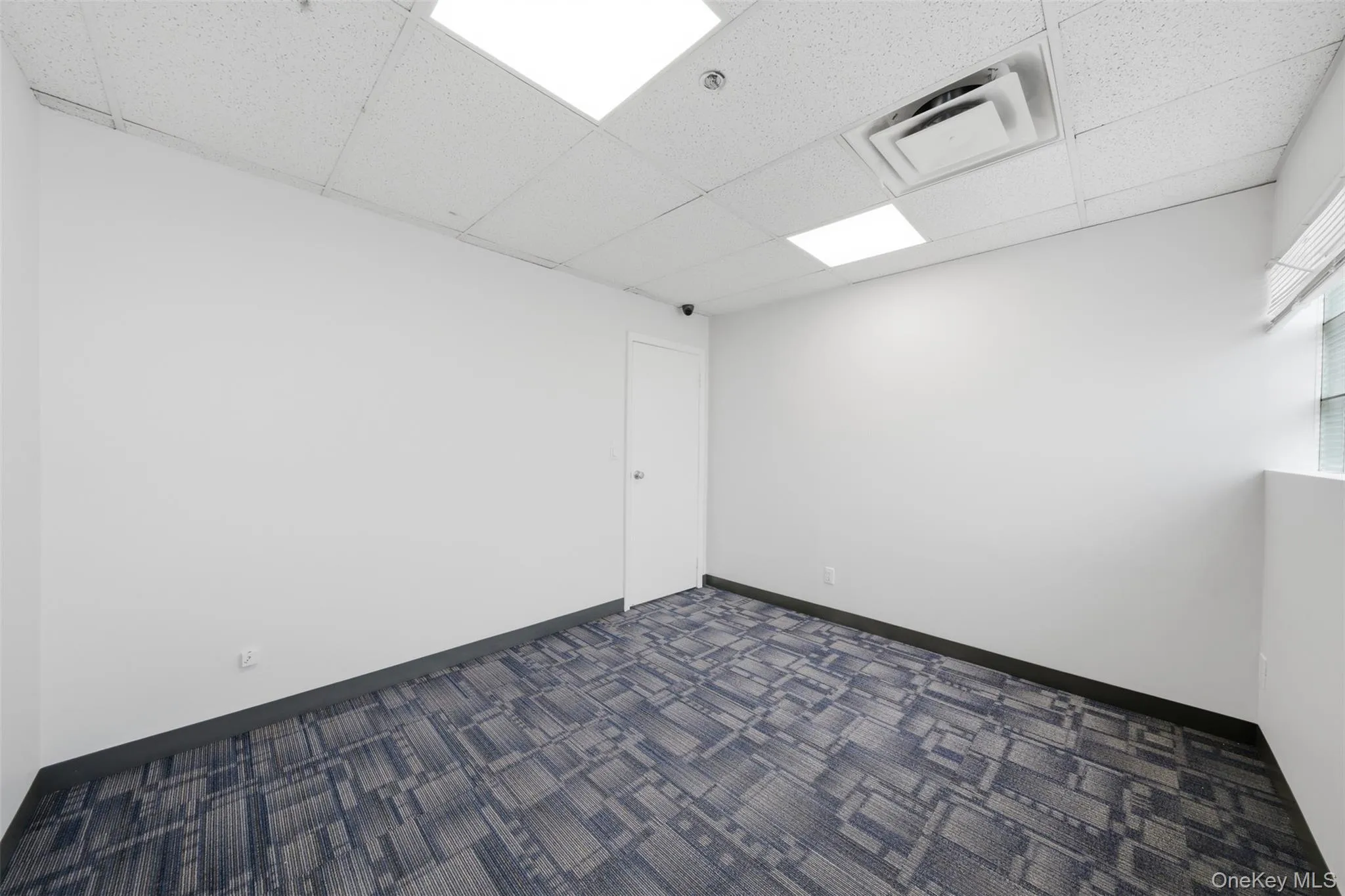 6600 Borden Avenue, New York, NY, ,Commercial Lease,For Rent,Borden,0,1063728 6600 Borden Avenue, New York, NY, ,Commercial Lease,For Rent,Borden,0,1063728