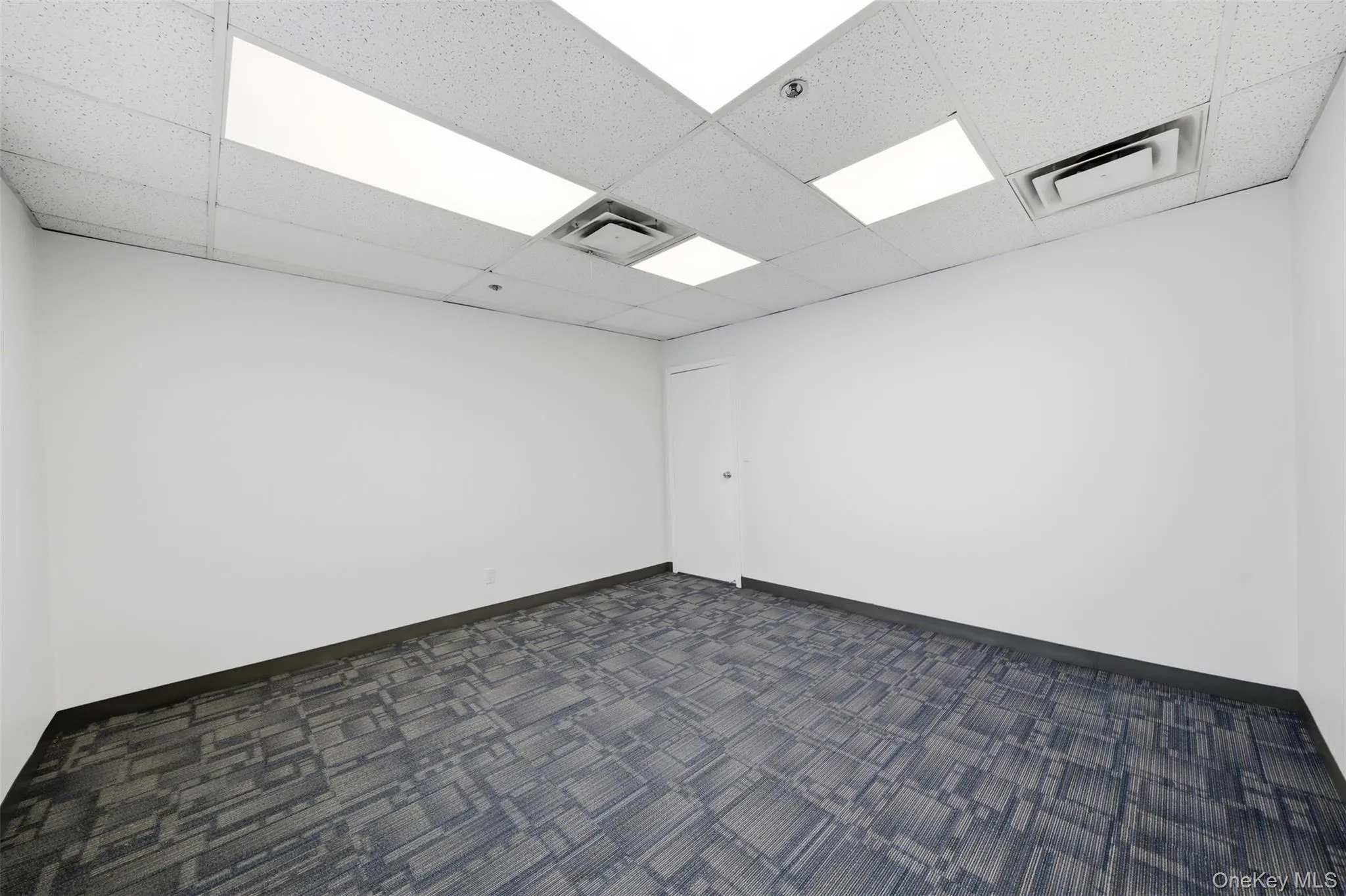 6600 Borden Avenue, New York, NY, ,Commercial Lease,For Rent,Borden,0,1063728 6600 Borden Avenue, New York, NY, ,Commercial Lease,For Rent,Borden,0,1063728