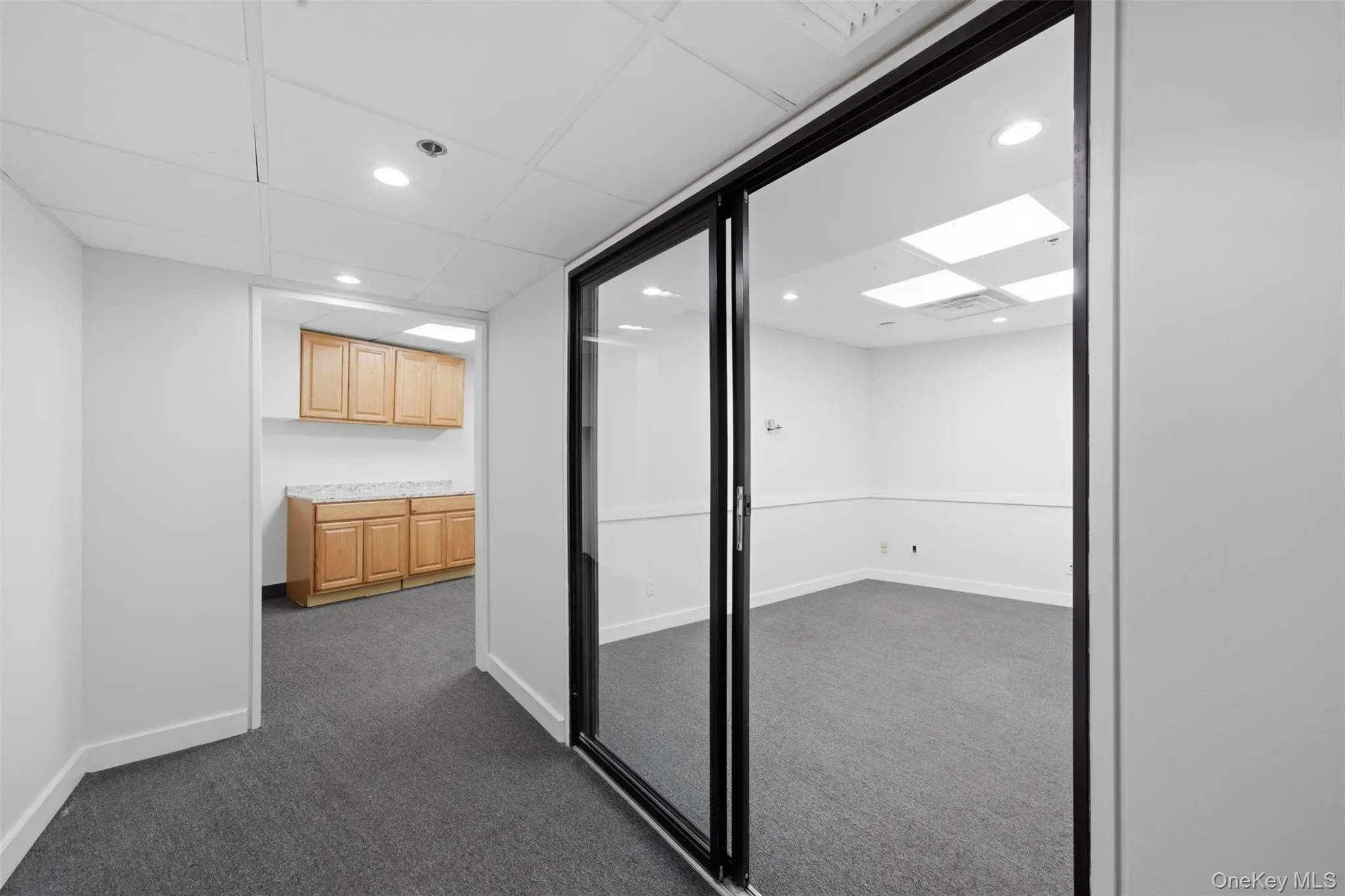 6600 Borden Avenue, New York, NY, ,Commercial Lease,For Rent,Borden,0,1063728 6600 Borden Avenue, New York, NY, ,Commercial Lease,For Rent,Borden,0,1063728