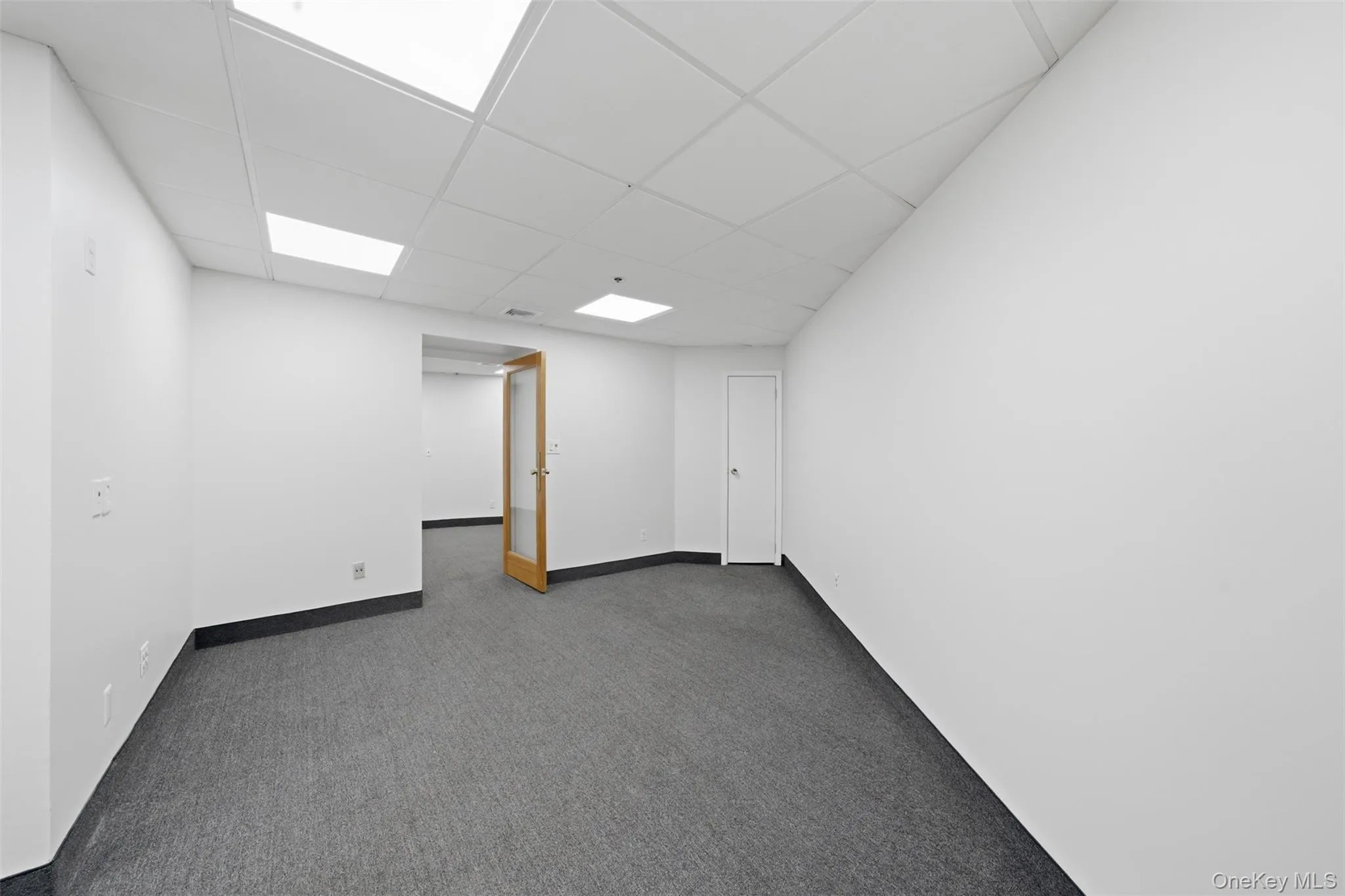 6600 Borden Avenue, New York, NY, ,Commercial Lease,For Rent,Borden,0,1063728 6600 Borden Avenue, New York, NY, ,Commercial Lease,For Rent,Borden,0,1063728