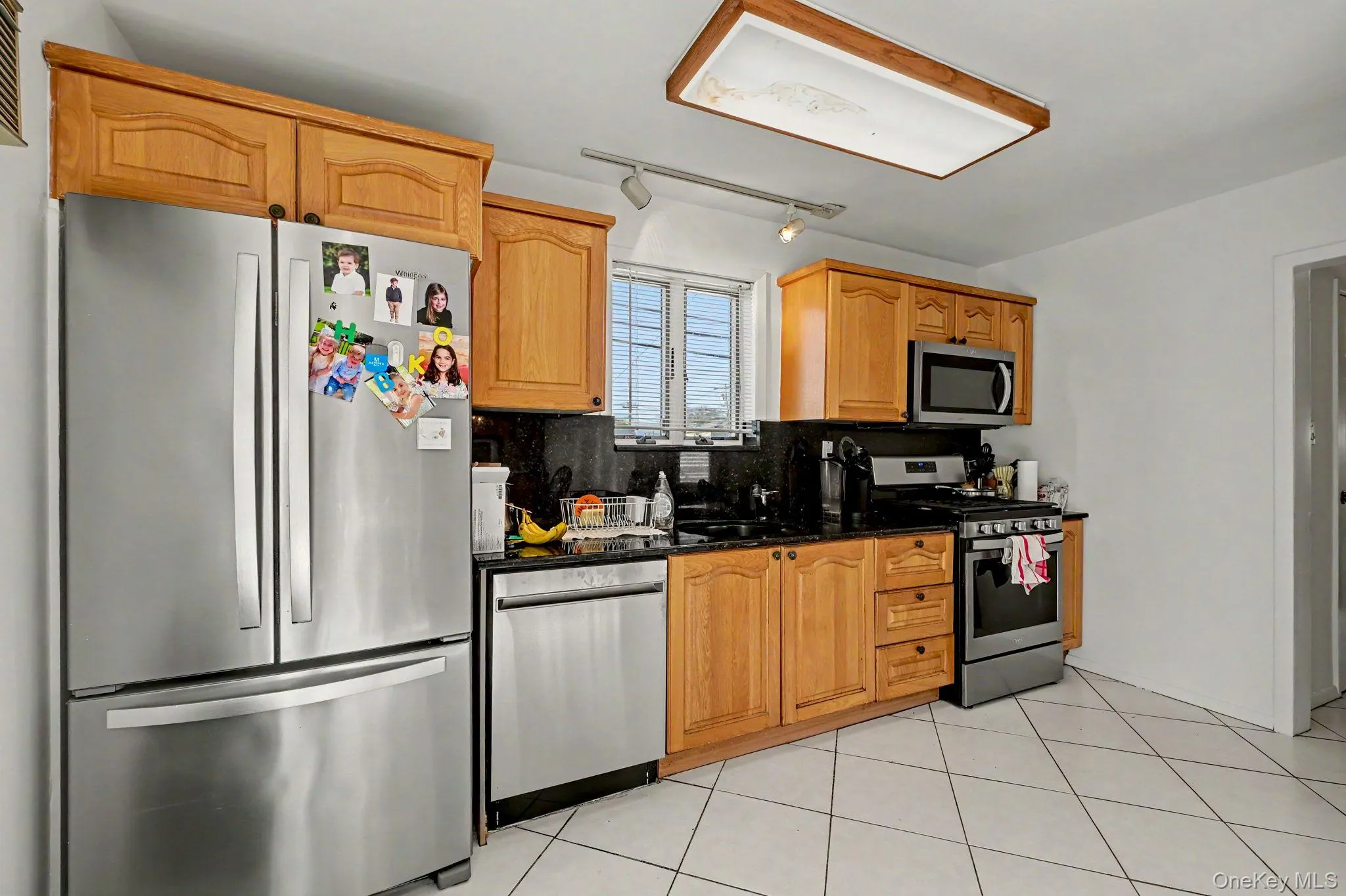 26 Munro Boulevard, Hempstead, NY, 3 Bedrooms Bedrooms, 7 Rooms Rooms,1 BathroomBathrooms,Residential,For Rent,Munro,0,1063730 26 Munro Boulevard, Hempstead, NY, 3 Bedrooms Bedrooms, 7 Rooms Rooms,1 BathroomBathrooms,Residential,For Rent,Munro,0,1063730