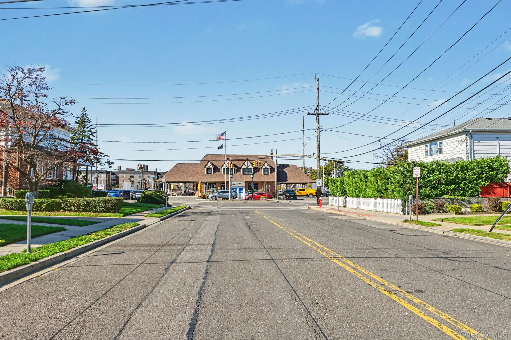 26 Munro Boulevard, Hempstead, NY, 3 Bedrooms Bedrooms, 7 Rooms Rooms,1 BathroomBathrooms,Residential,For Rent,Munro,0,1063730 26 Munro Boulevard, Hempstead, NY, 3 Bedrooms Bedrooms, 7 Rooms Rooms,1 BathroomBathrooms,Residential,For Rent,Munro,0,1063730