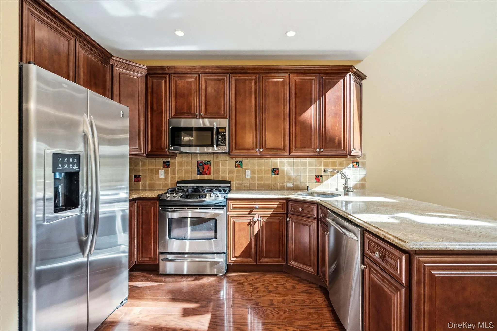 193 Pond View Drive, North Hempstead, NY, 3 Bedrooms Bedrooms, 8 Rooms Rooms,2 BathroomsBathrooms,Residential,For Rent,Pond View,0,1063734 193 Pond View Drive, North Hempstead, NY, 3 Bedrooms Bedrooms, 8 Rooms Rooms,2 BathroomsBathrooms,Residential,For Rent,Pond View,0,1063734