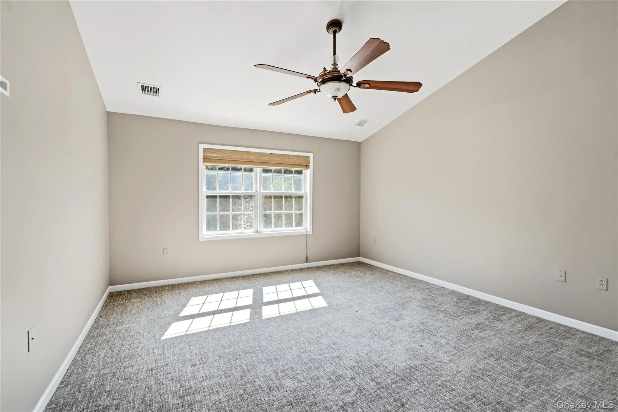193 Pond View Drive, North Hempstead, NY, 3 Bedrooms Bedrooms, 8 Rooms Rooms,2 BathroomsBathrooms,Residential,For Rent,Pond View,0,1063734 193 Pond View Drive, North Hempstead, NY, 3 Bedrooms Bedrooms, 8 Rooms Rooms,2 BathroomsBathrooms,Residential,For Rent,Pond View,0,1063734