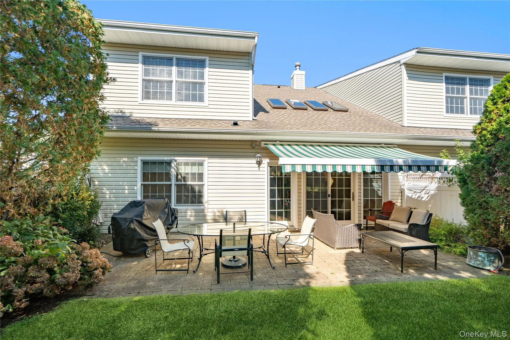 193 Pond View Drive, North Hempstead, NY, 3 Bedrooms Bedrooms, 8 Rooms Rooms,2 BathroomsBathrooms,Residential,For Rent,Pond View,0,1063734 193 Pond View Drive, North Hempstead, NY, 3 Bedrooms Bedrooms, 8 Rooms Rooms,2 BathroomsBathrooms,Residential,For Rent,Pond View,0,1063734