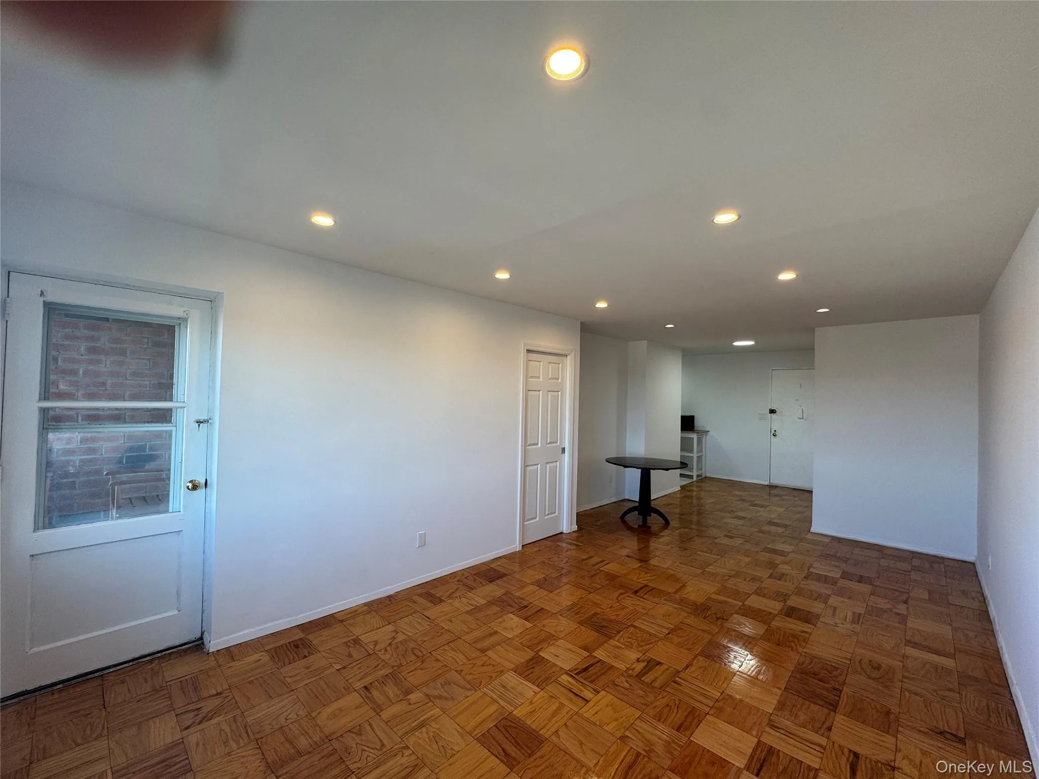 Room in your Office with NYC Views Above it All! Room in your Office with NYC Views Above it All!