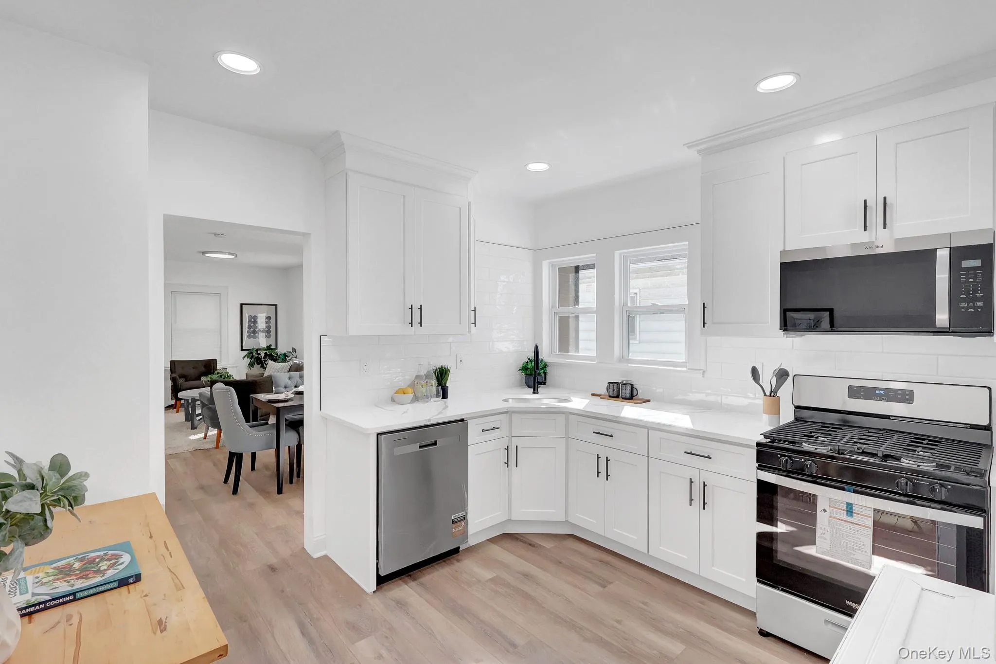 5 2nd Place, Hempstead, NY, 4 Bedrooms Bedrooms, 9 Rooms Rooms,3 BathroomsBathrooms,Residential,For Rent,2nd,0,1063737 5 2nd Place, Hempstead, NY, 4 Bedrooms Bedrooms, 9 Rooms Rooms,3 BathroomsBathrooms,Residential,For Rent,2nd,0,1063737
