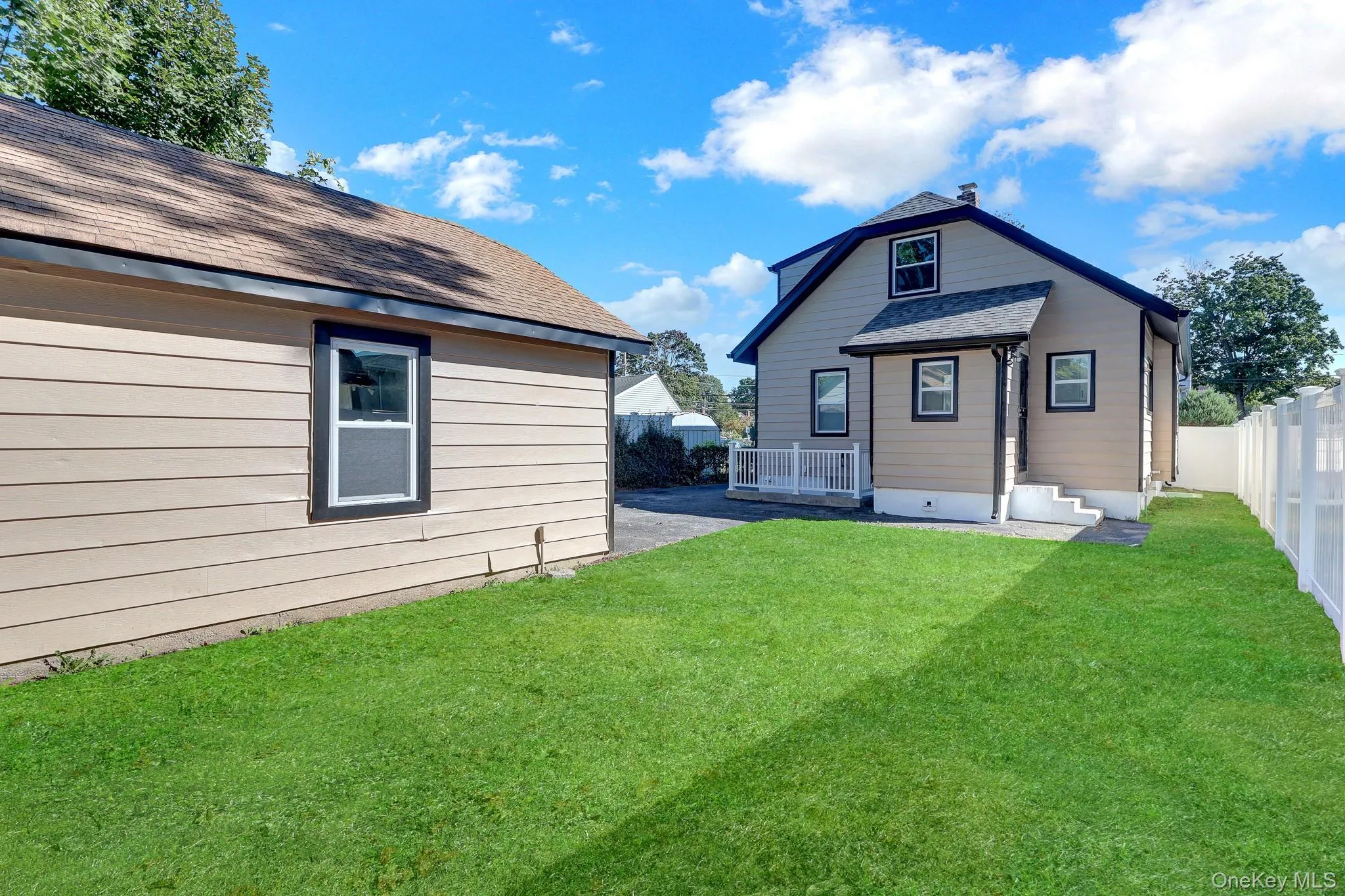 5 2nd Place, Hempstead, NY, 4 Bedrooms Bedrooms, 9 Rooms Rooms,3 BathroomsBathrooms,Residential,For Rent,2nd,0,1063737 5 2nd Place, Hempstead, NY, 4 Bedrooms Bedrooms, 9 Rooms Rooms,3 BathroomsBathrooms,Residential,For Rent,2nd,0,1063737