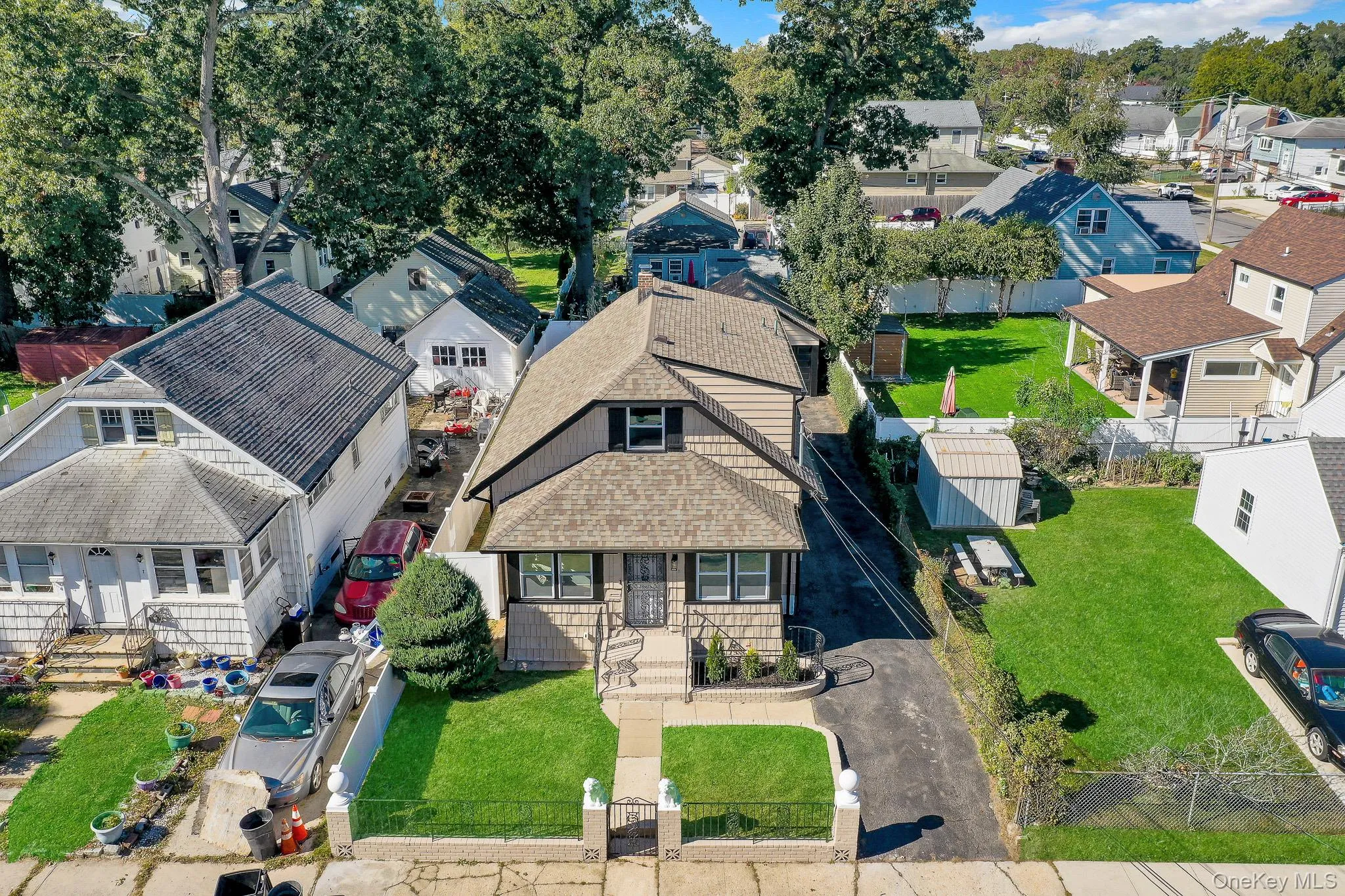 5 2nd Place, Hempstead, NY, 4 Bedrooms Bedrooms, 9 Rooms Rooms,3 BathroomsBathrooms,Residential,For Rent,2nd,0,1063737 5 2nd Place, Hempstead, NY, 4 Bedrooms Bedrooms, 9 Rooms Rooms,3 BathroomsBathrooms,Residential,For Rent,2nd,0,1063737