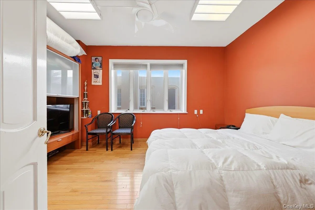 3828 Bedford Avenue, New York, NY, 7 Bedrooms Bedrooms, 20 Rooms Rooms,5 BathroomsBathrooms,Residential,For Rent,Bedford,0,1063745 3828 Bedford Avenue, New York, NY, 7 Bedrooms Bedrooms, 20 Rooms Rooms,5 BathroomsBathrooms,Residential,For Rent,Bedford,0,1063745
