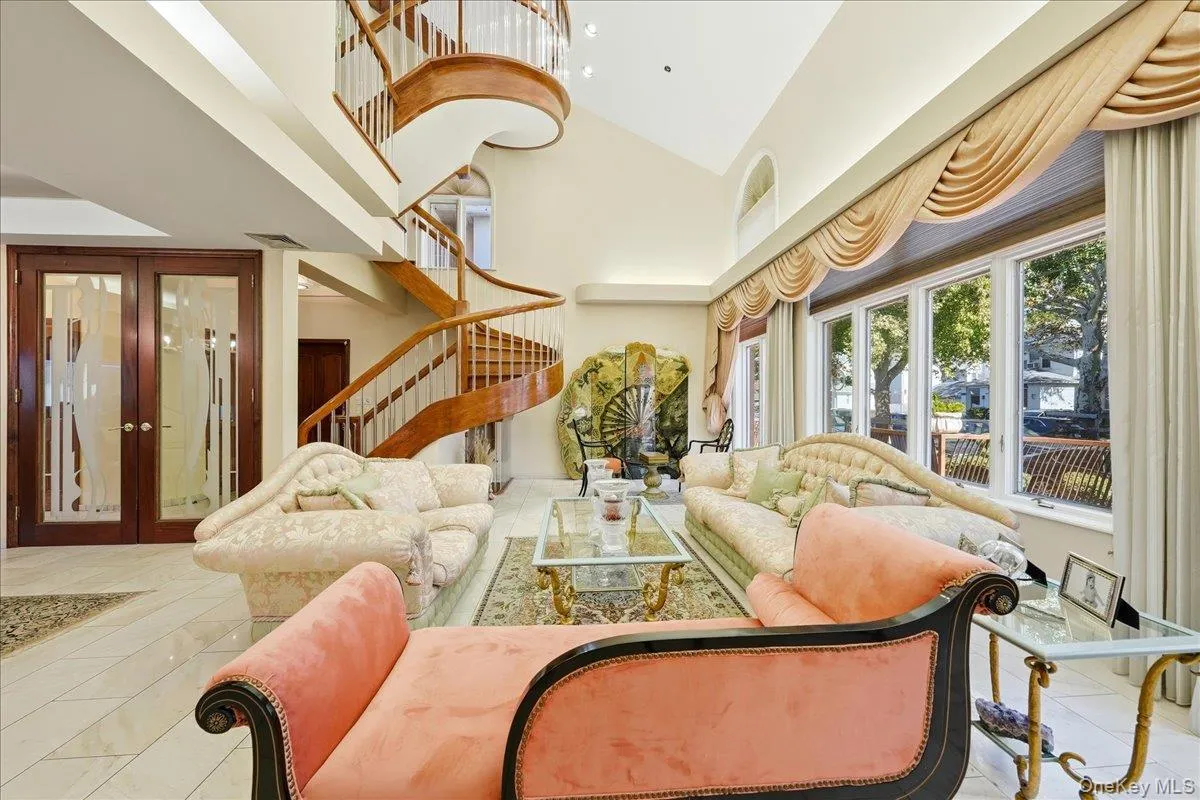 3828 Bedford Avenue, New York, NY, 7 Bedrooms Bedrooms, 20 Rooms Rooms,5 BathroomsBathrooms,Residential,For Rent,Bedford,0,1063745 3828 Bedford Avenue, New York, NY, 7 Bedrooms Bedrooms, 20 Rooms Rooms,5 BathroomsBathrooms,Residential,For Rent,Bedford,0,1063745