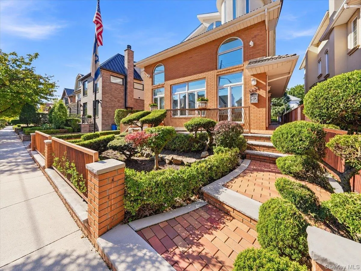 3828 Bedford Avenue, New York, NY, 7 Bedrooms Bedrooms, 20 Rooms Rooms,5 BathroomsBathrooms,Residential,For Rent,Bedford,0,1063745 3828 Bedford Avenue, New York, NY, 7 Bedrooms Bedrooms, 20 Rooms Rooms,5 BathroomsBathrooms,Residential,For Rent,Bedford,0,1063745
