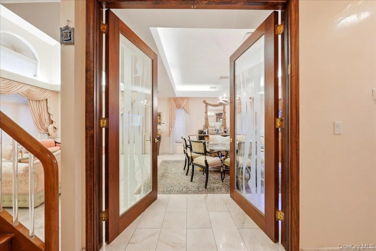 3828 Bedford Avenue, New York, NY, 7 Bedrooms Bedrooms, 20 Rooms Rooms,5 BathroomsBathrooms,Residential,For Rent,Bedford,0,1063745 3828 Bedford Avenue, New York, NY, 7 Bedrooms Bedrooms, 20 Rooms Rooms,5 BathroomsBathrooms,Residential,For Rent,Bedford,0,1063745