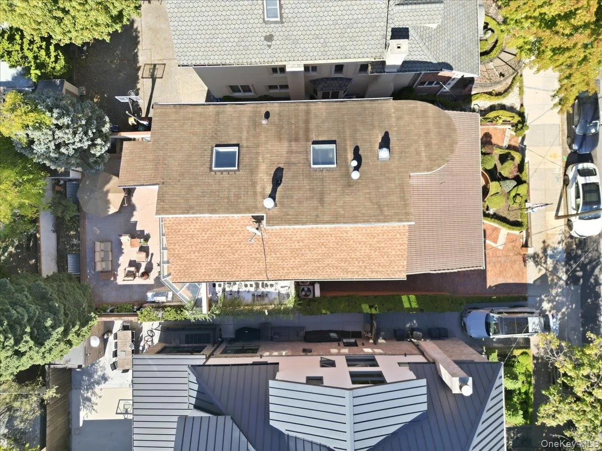 3828 Bedford Avenue, New York, NY, 7 Bedrooms Bedrooms, 20 Rooms Rooms,5 BathroomsBathrooms,Residential,For Rent,Bedford,0,1063745 3828 Bedford Avenue, New York, NY, 7 Bedrooms Bedrooms, 20 Rooms Rooms,5 BathroomsBathrooms,Residential,For Rent,Bedford,0,1063745